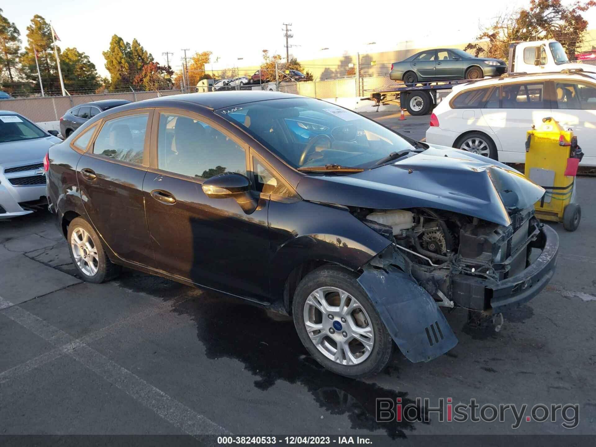 Photo 3FADP4BJ2FM187750 - FORD FIESTA 2015