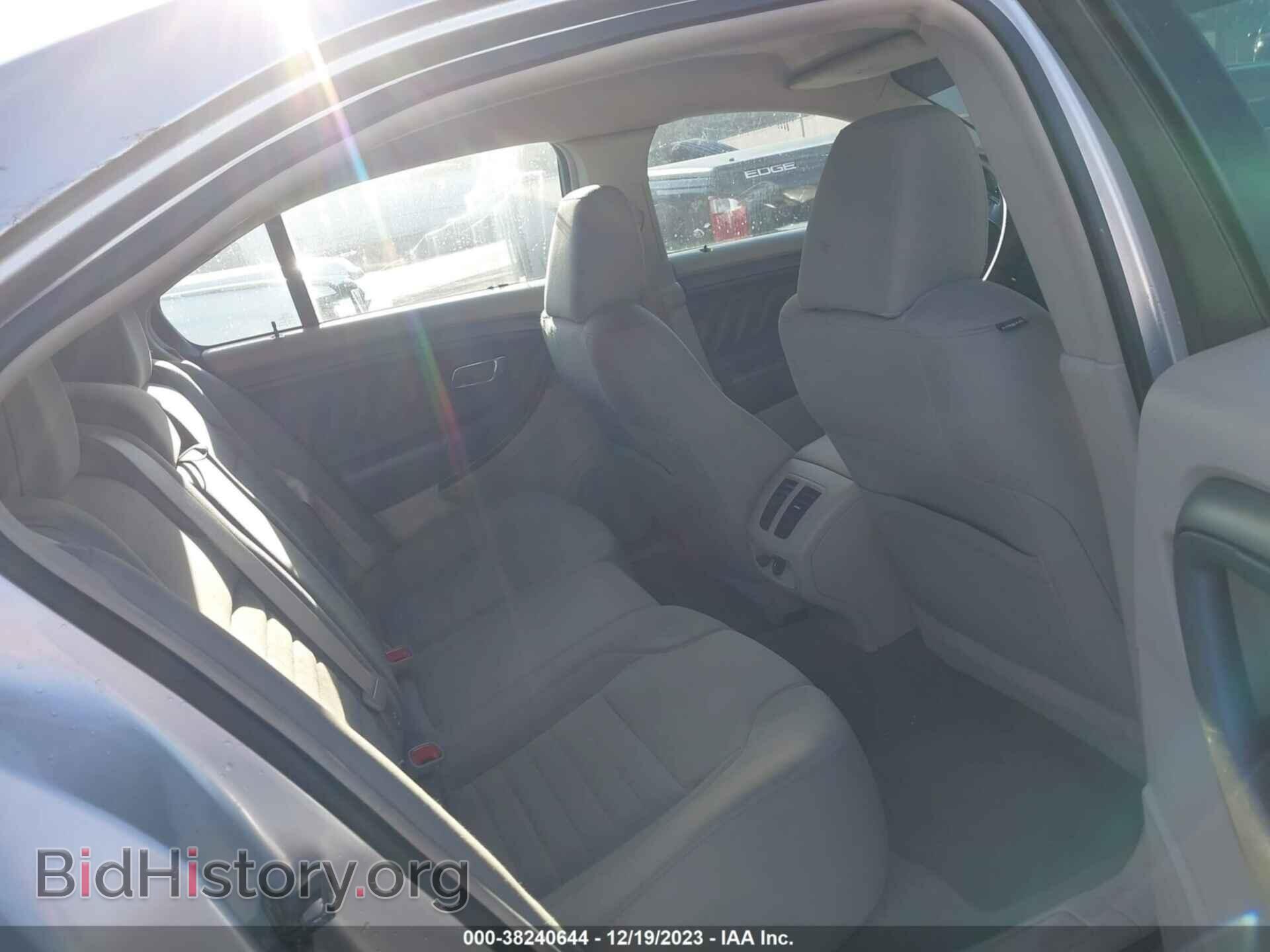 2011 FORD TAURUS - VIN: 1FAHP2DW6BG150235 - Фото 8