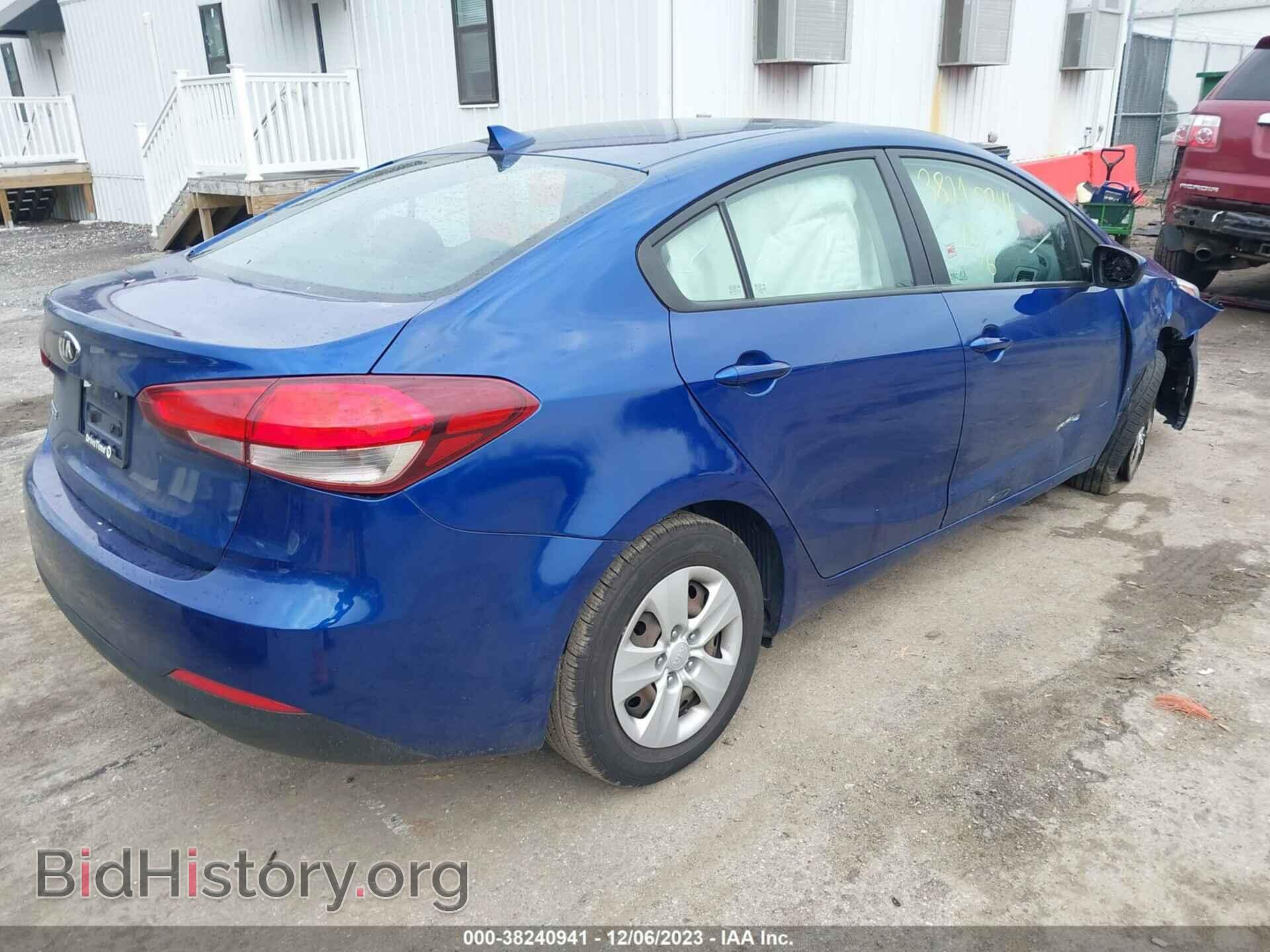 2017 KIA FORTE - VIN: 3KPFK4A78HE056875 - Фото 4