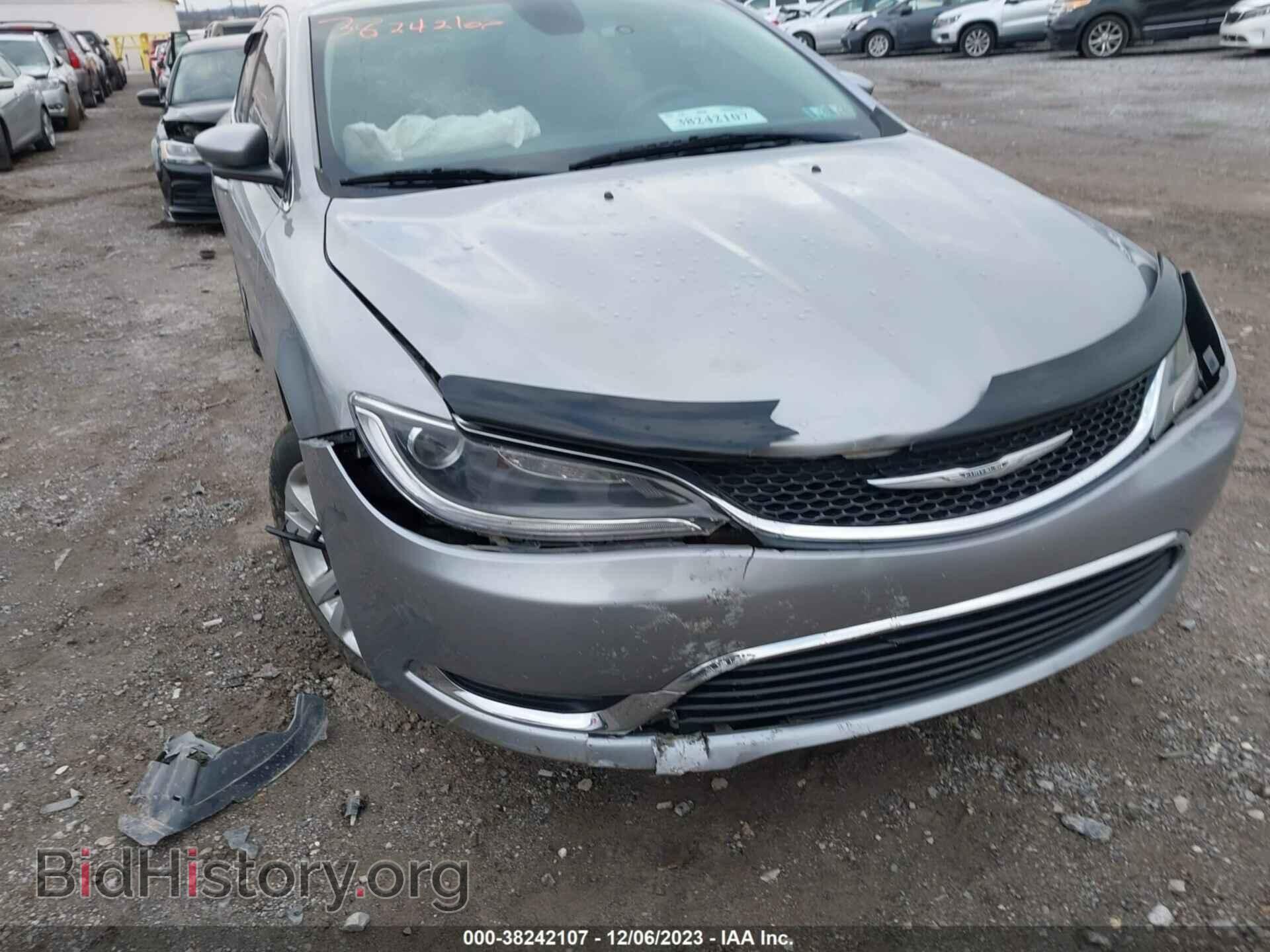 2015 CHRYSLER 200 - VIN: 1C3CCCAB7FN535638 - Фото 6