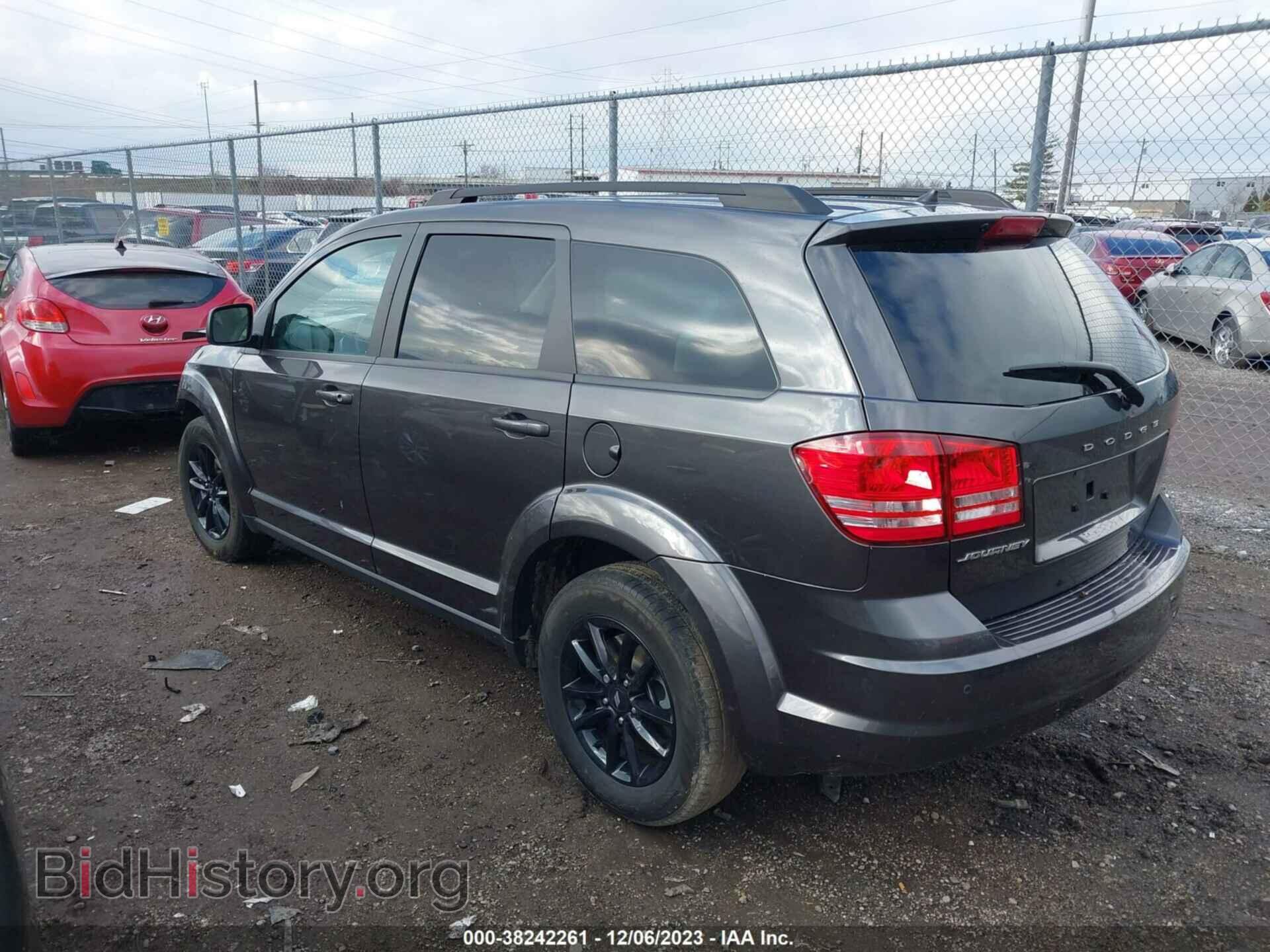 2020 DODGE JOURNEY - VIN: 3C4PDCAB1LT261763 - Фото 3