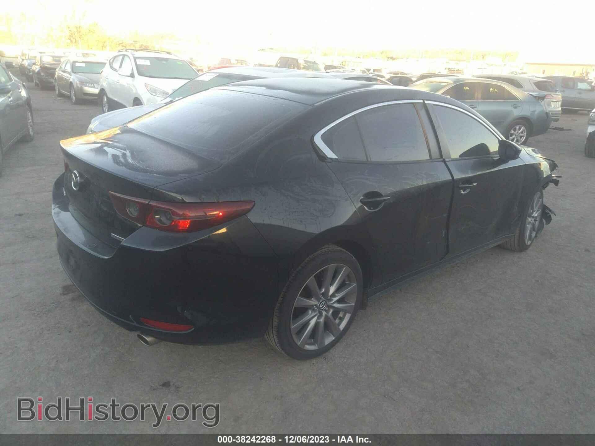2021 MAZDA MAZDA3 - VIN: JM1BPABL5M1315930 - Фото 4