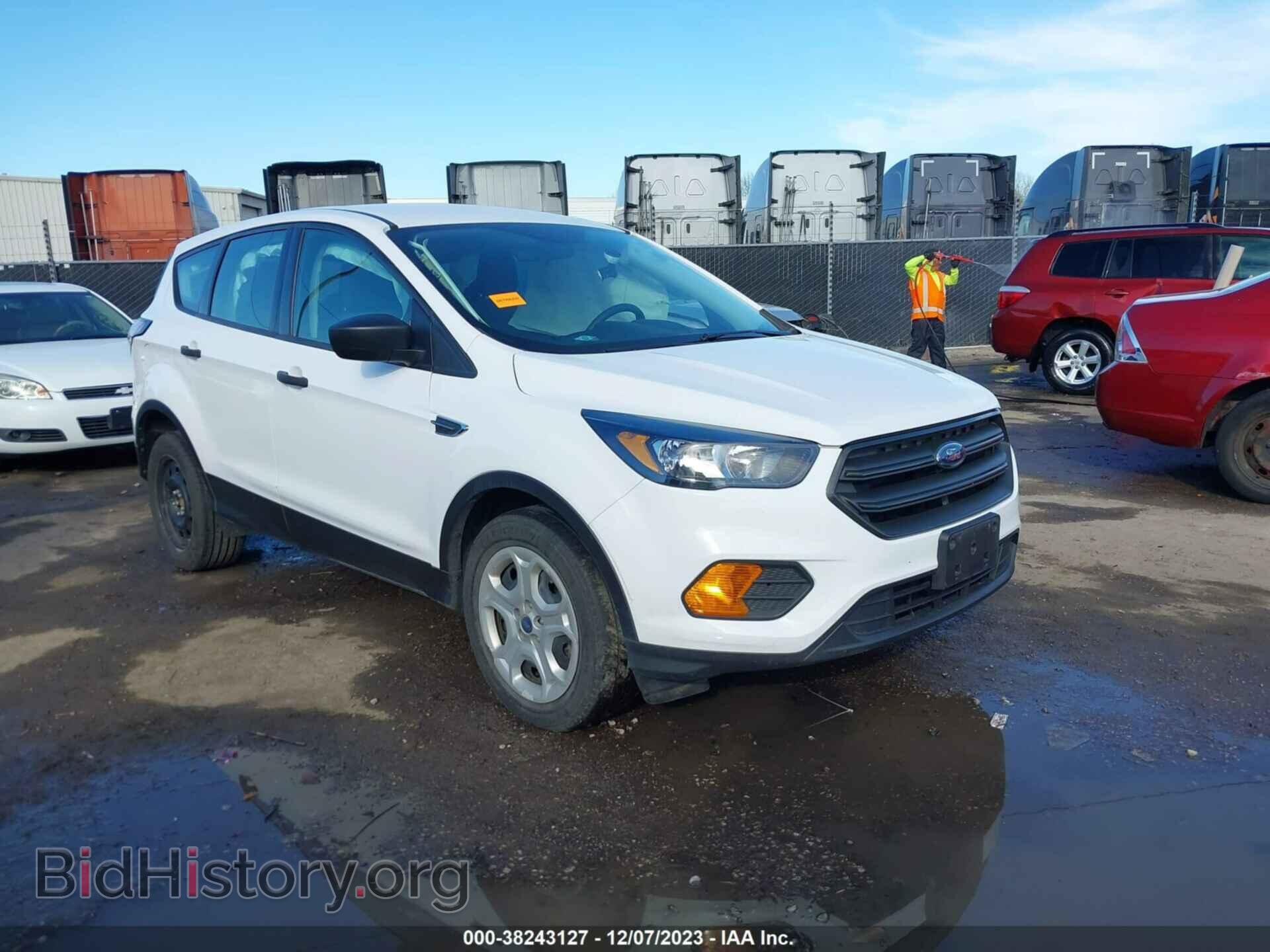 Фотография 1FMCU0F76JUB60668 - FORD ESCAPE 2018