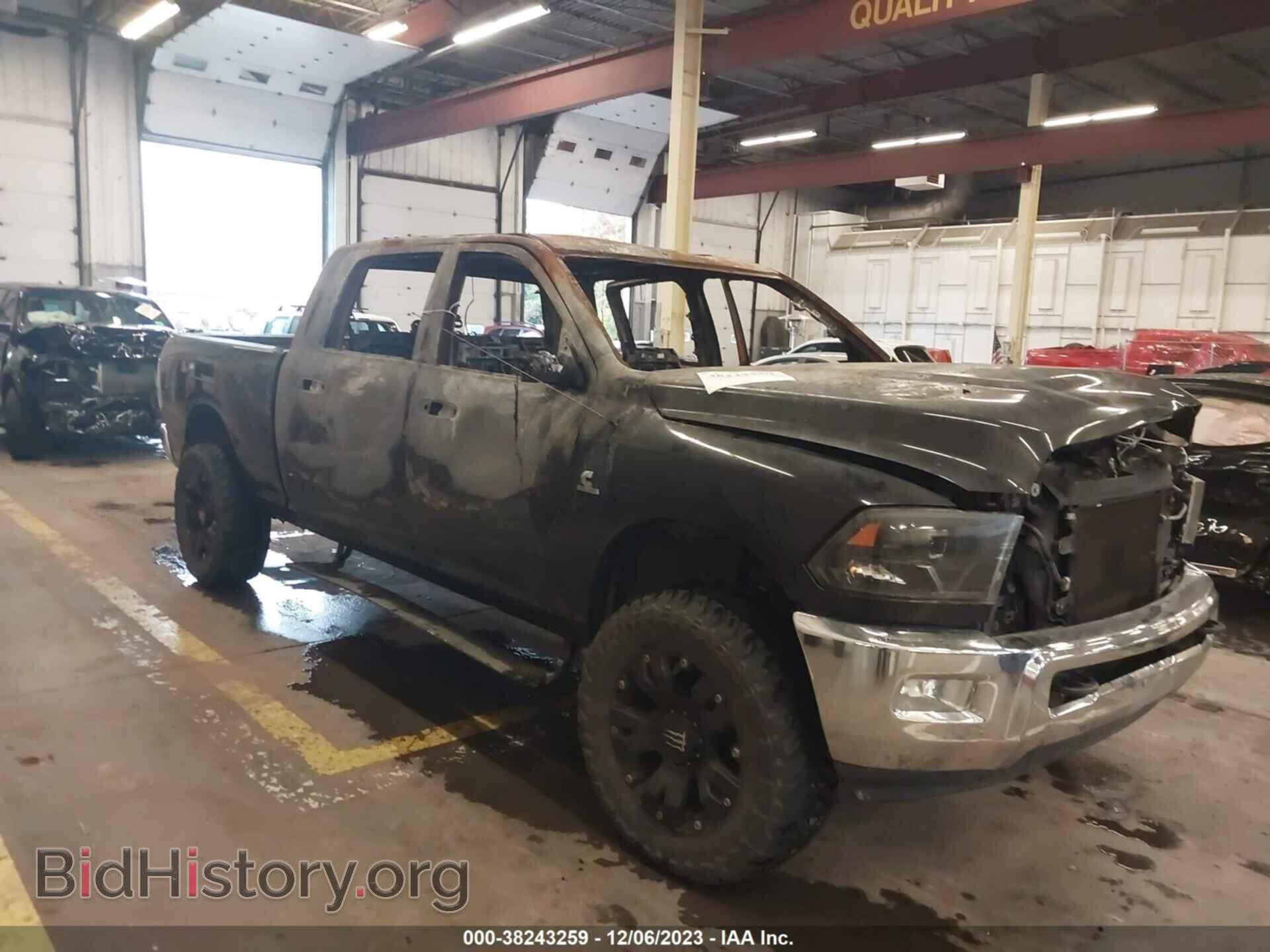 2011 RAM RAM 3500 - VIN: 3D73Y3HLXBG517039 - Фото 2