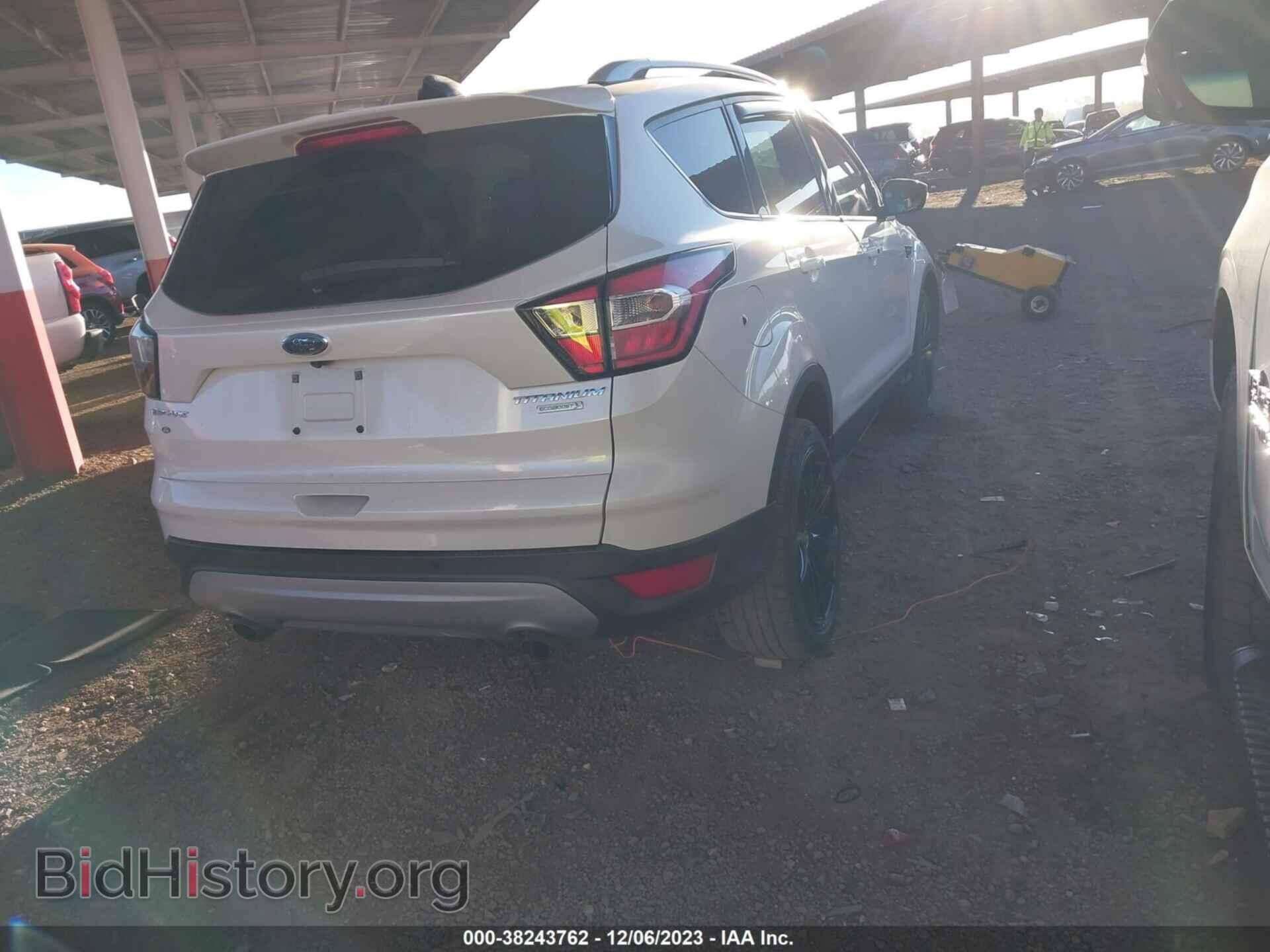 2017 FORD ESCAPE - VIN: 1FMCU0J96HUC56478 - Фото 4
