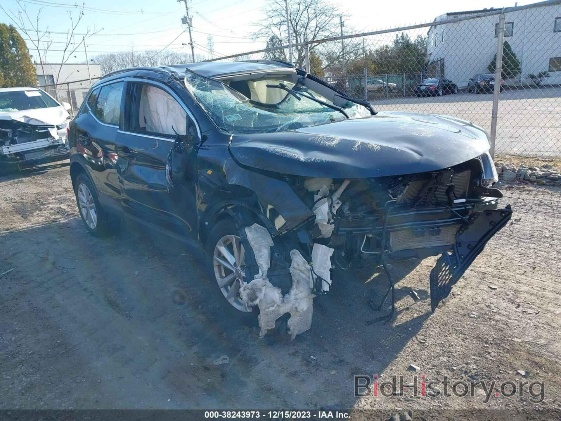 Photo JN1BJ1CR5JW266881 - NISSAN ROGUE SPORT 2018