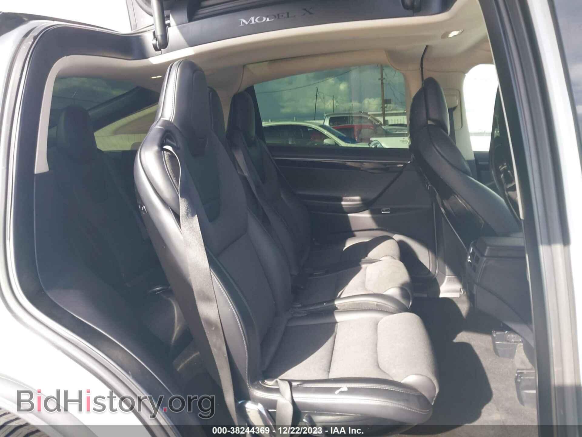 2016 TESLA MODEL X - VIN: 5YJXCAE2XGF017888 - Photo 8