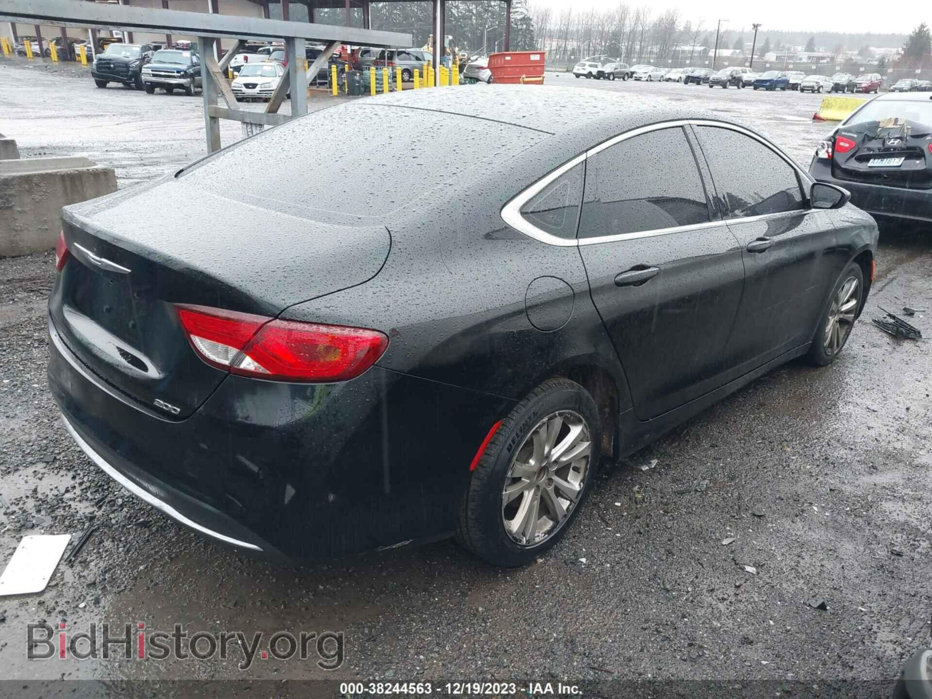 2015 CHRYSLER 200 - VIN: 1C3CCCAB2FN715383 - Photo 4