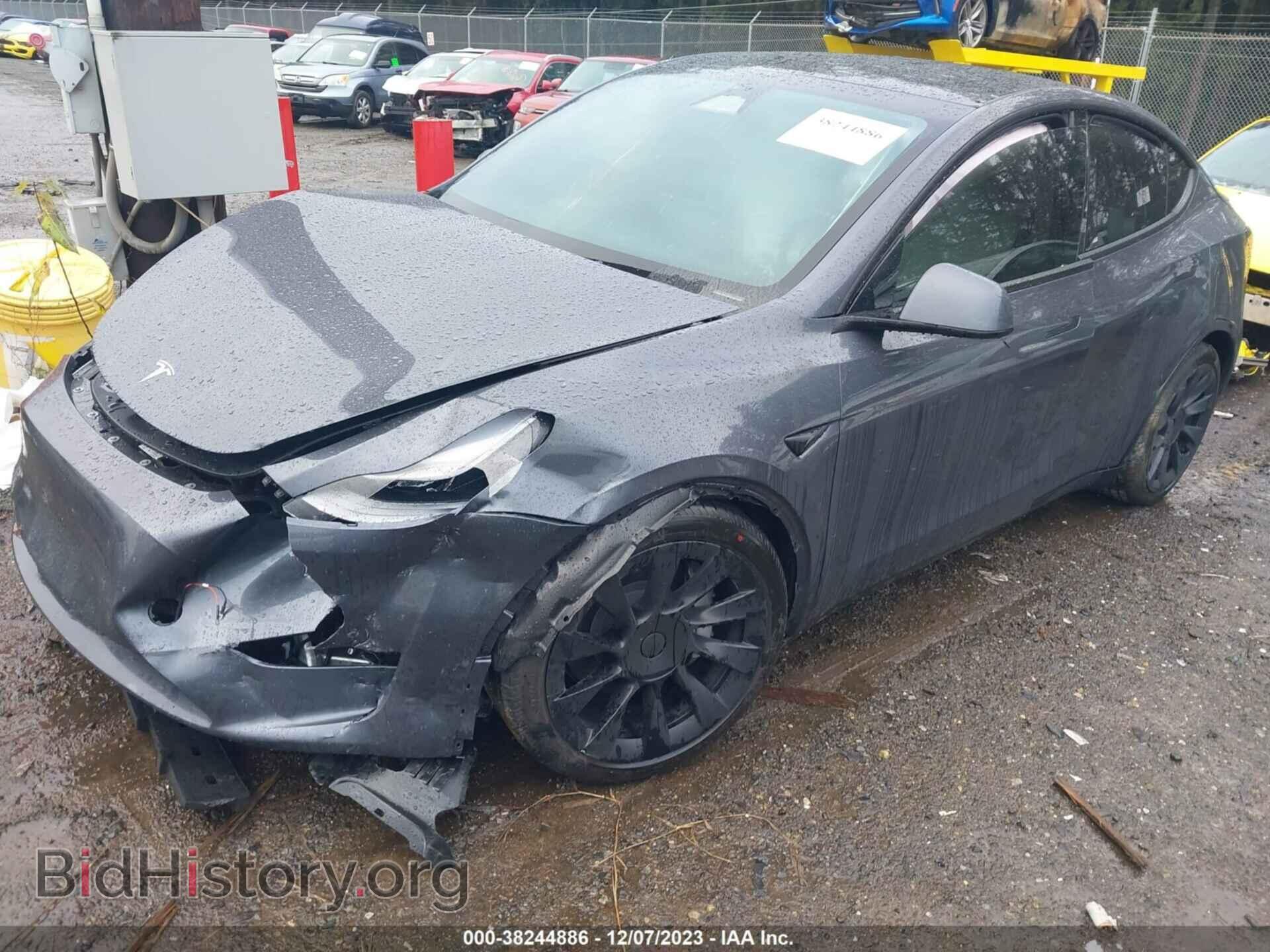2023 TESLA MODEL Y - VIN: 7SAYGAEE7PF872425 - Фото 2