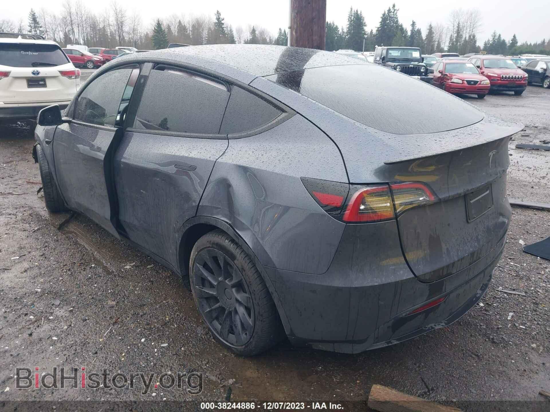 2023 TESLA MODEL Y - VIN: 7SAYGAEE7PF872425 - Фото 3
