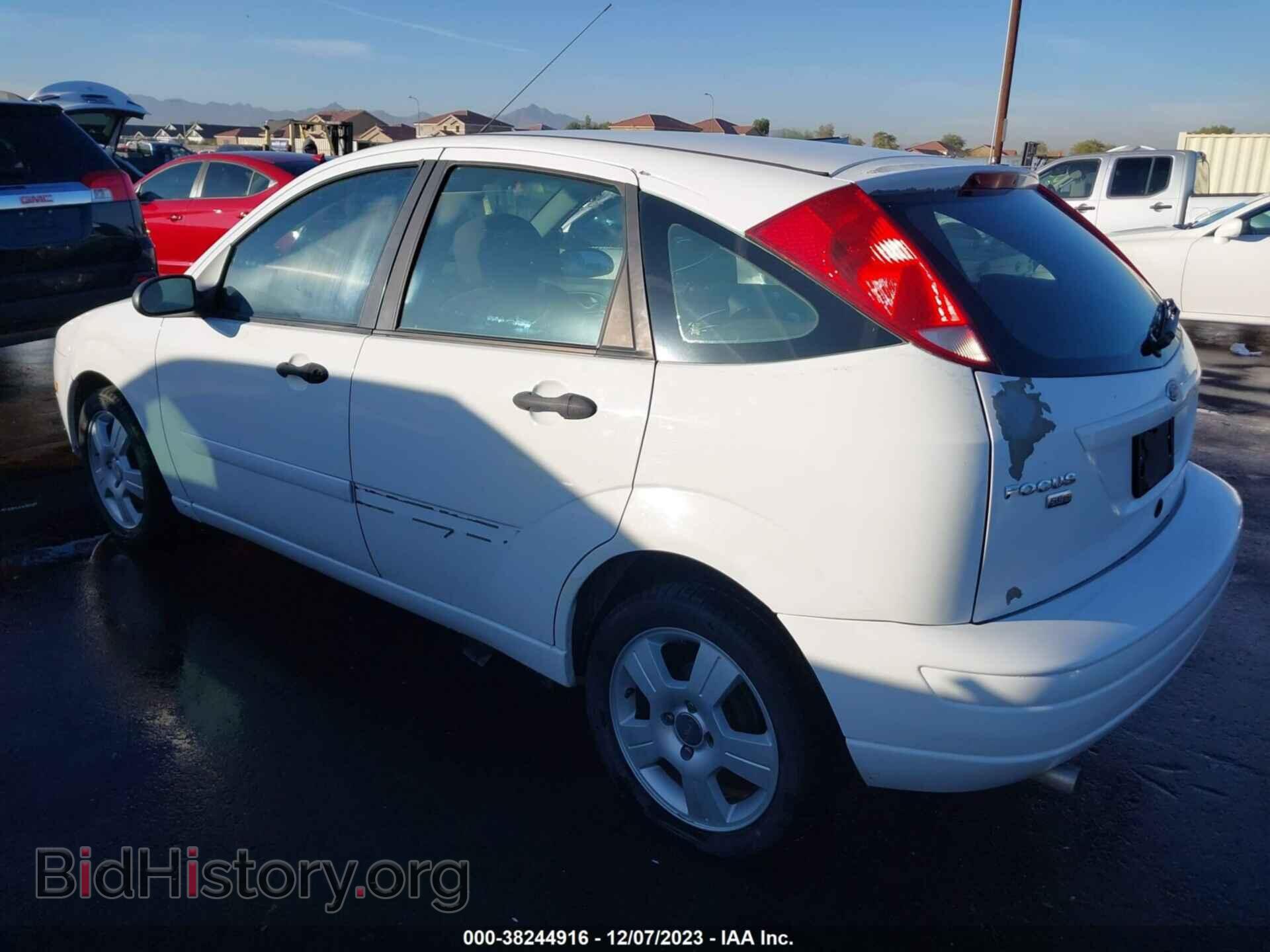 2007 FORD FOCUS - VIN: 1FAFP37N77W158342 - Фото 3