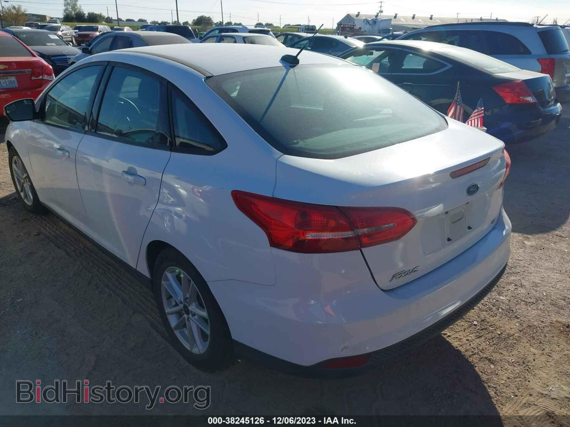 2017 FORD FOCUS - VIN: 1FADP3F24HL249103 - Фото 3