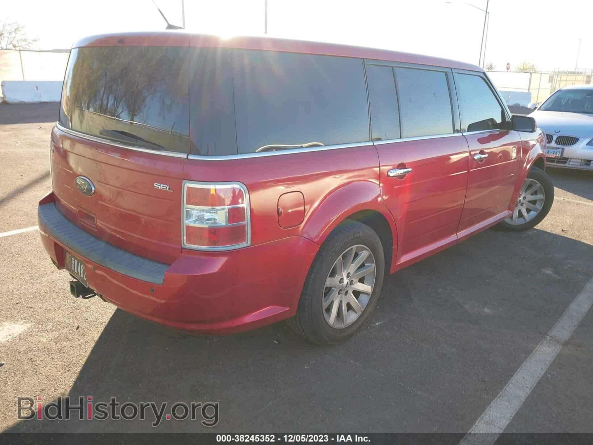 2011 FORD FLEX - VIN: 2FMGK5CC1BBD30061 - Фото 4