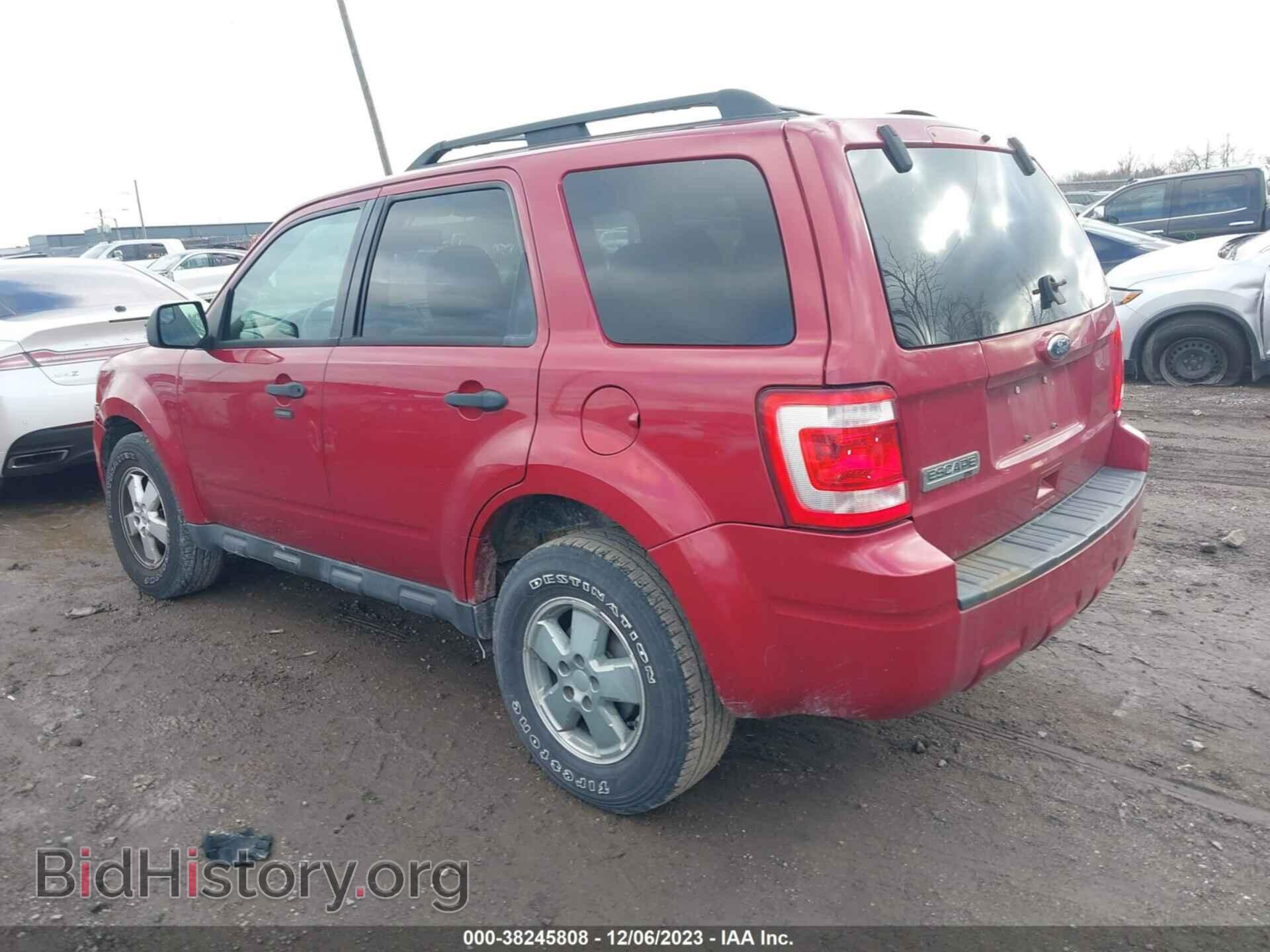 2010 FORD ESCAPE - VIN: 1FMCU0D72AKA55978 - Фото 3