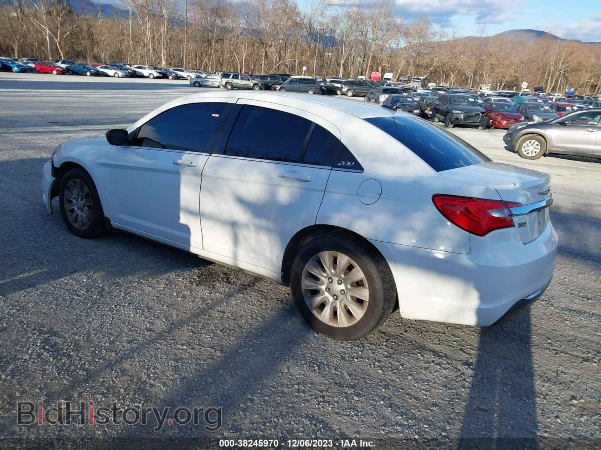 2013 CHRYSLER 200 - VIN: 1C3CCBAG7DN743182 - Фото 3