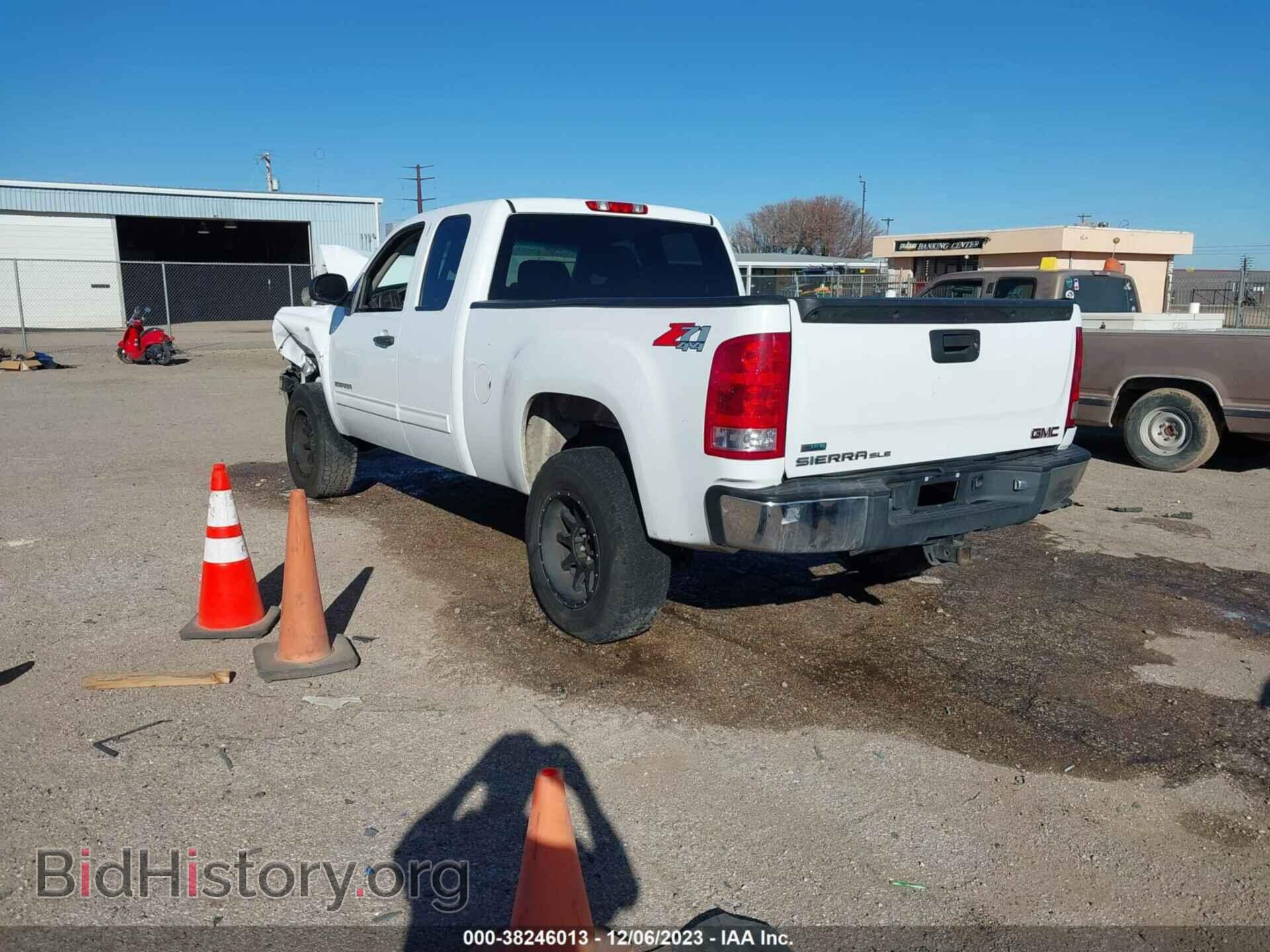 2012 GMC SIERRA 1500 - VIN: 1GTR2VE78CZ322907 - Фото 3