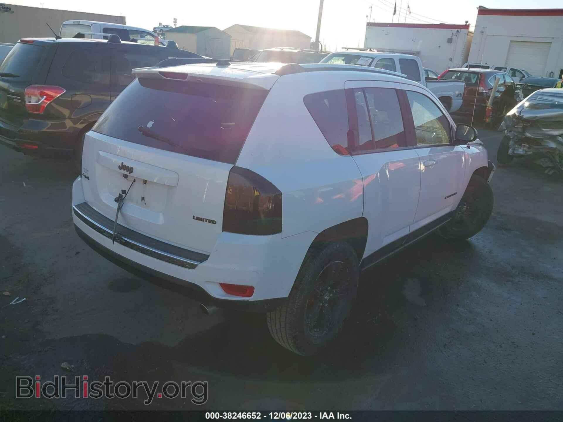2012 JEEP COMPASS - VIN: 1C4NJDCBXCD557423 - Photo 4
