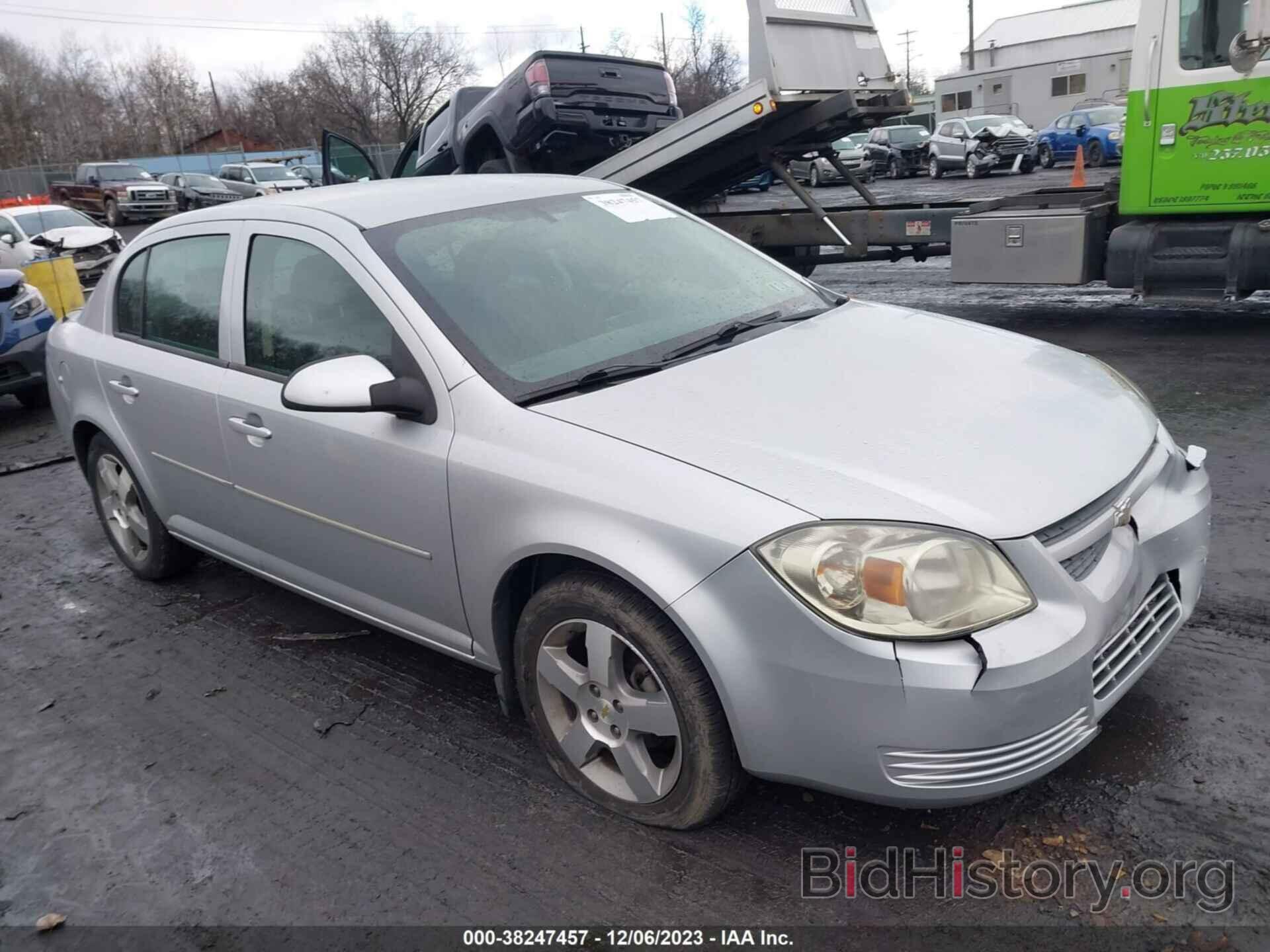 Photo 1G1AD5F53A7126556 - CHEVROLET COBALT 2010