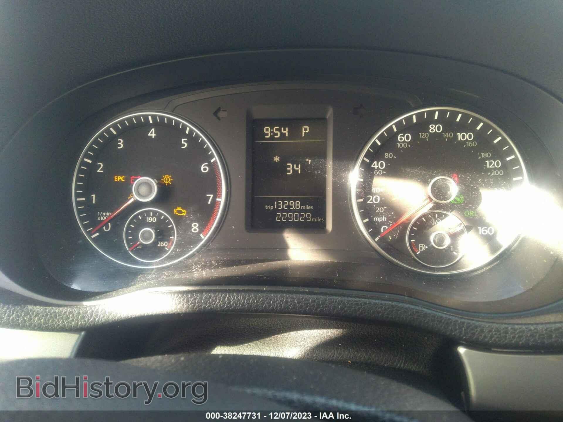 2012 VOLKSWAGEN PASSAT - VIN: 1VWAP7A38CC035631 - Фото 7