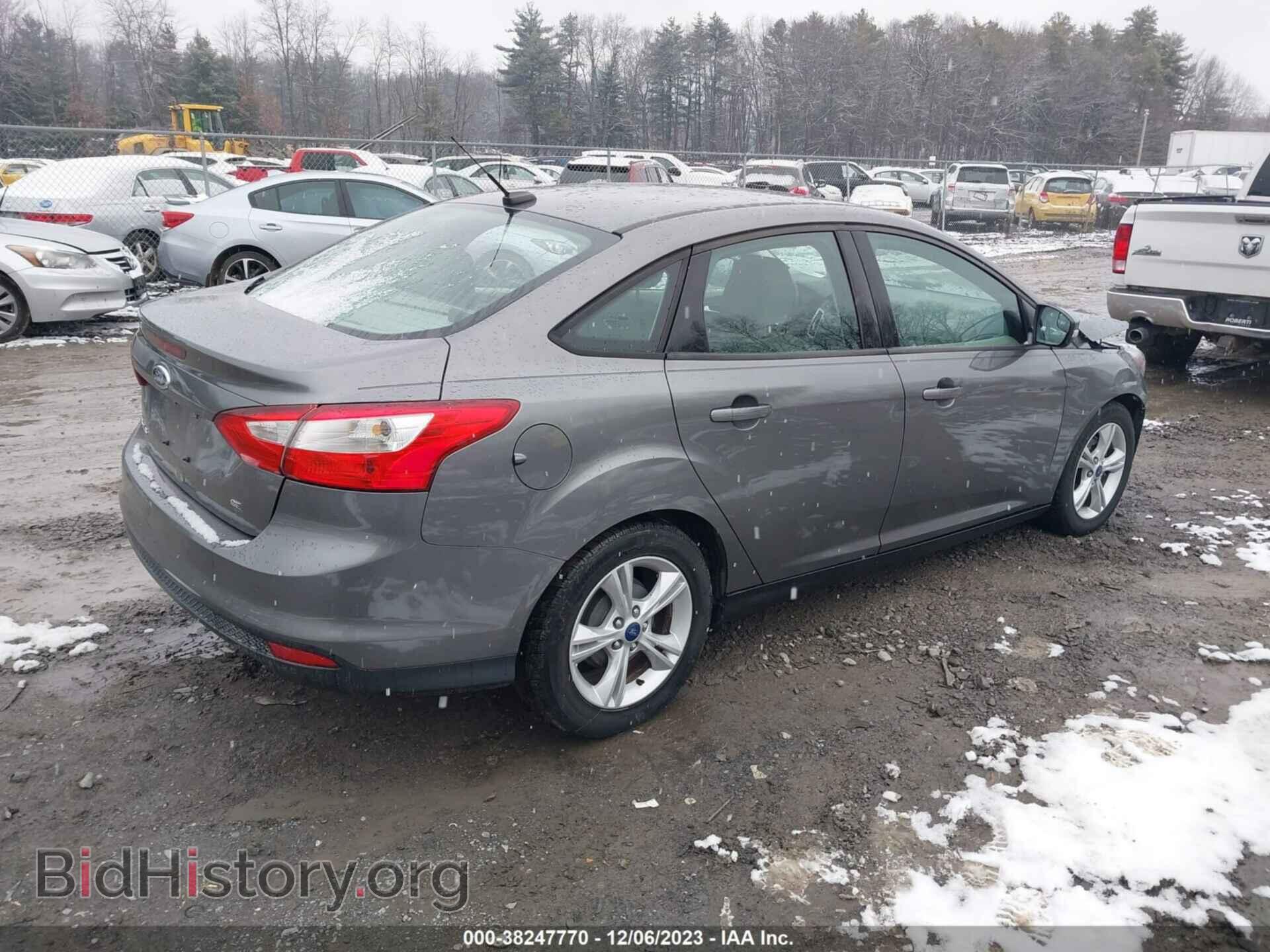 2014 FORD FOCUS - VIN: 1FADP3F27EL435438 - Photo 4