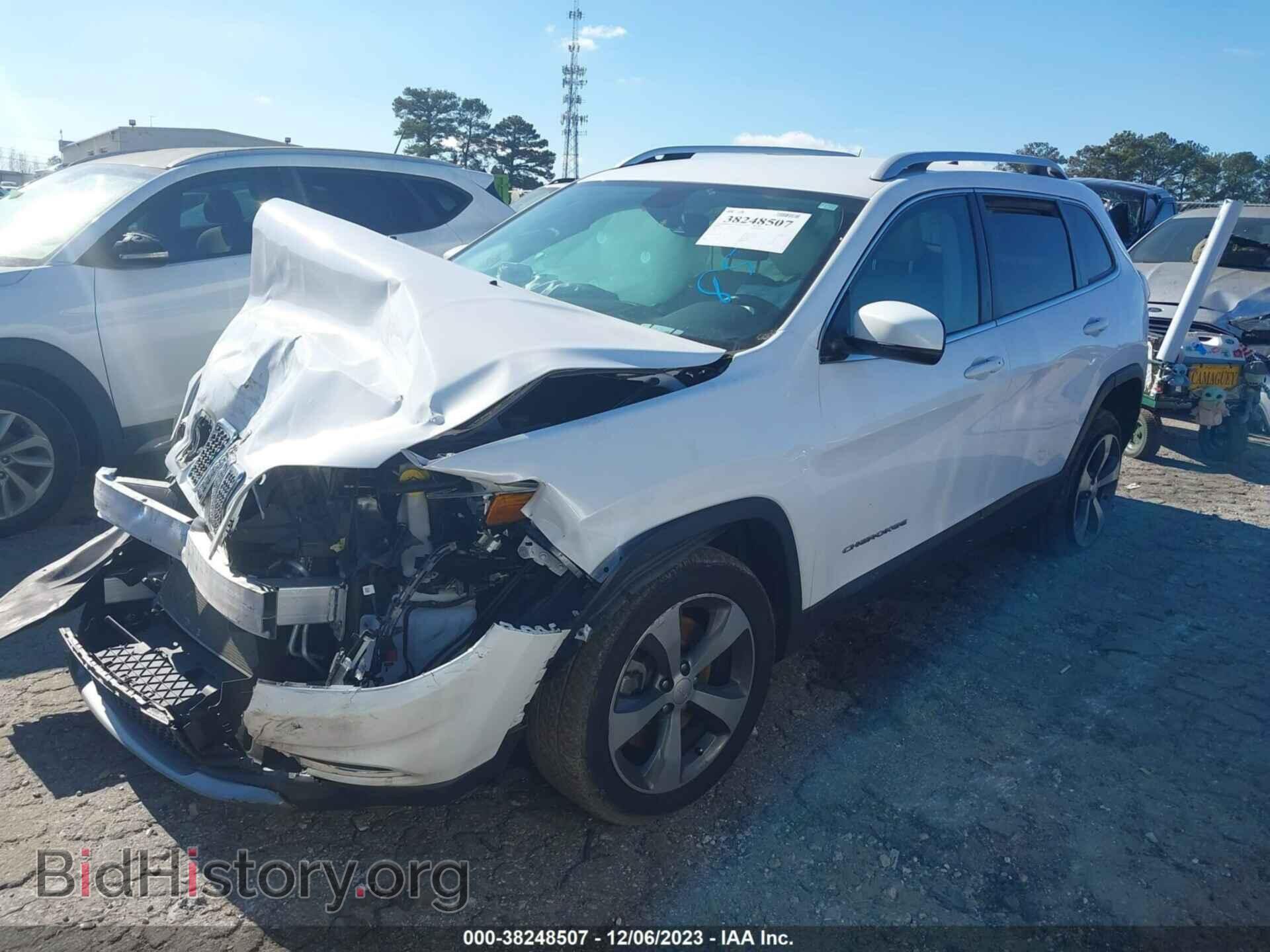 2020 JEEP CHEROKEE - VIN: 1C4PJLDB0LD538557 - Фото 2