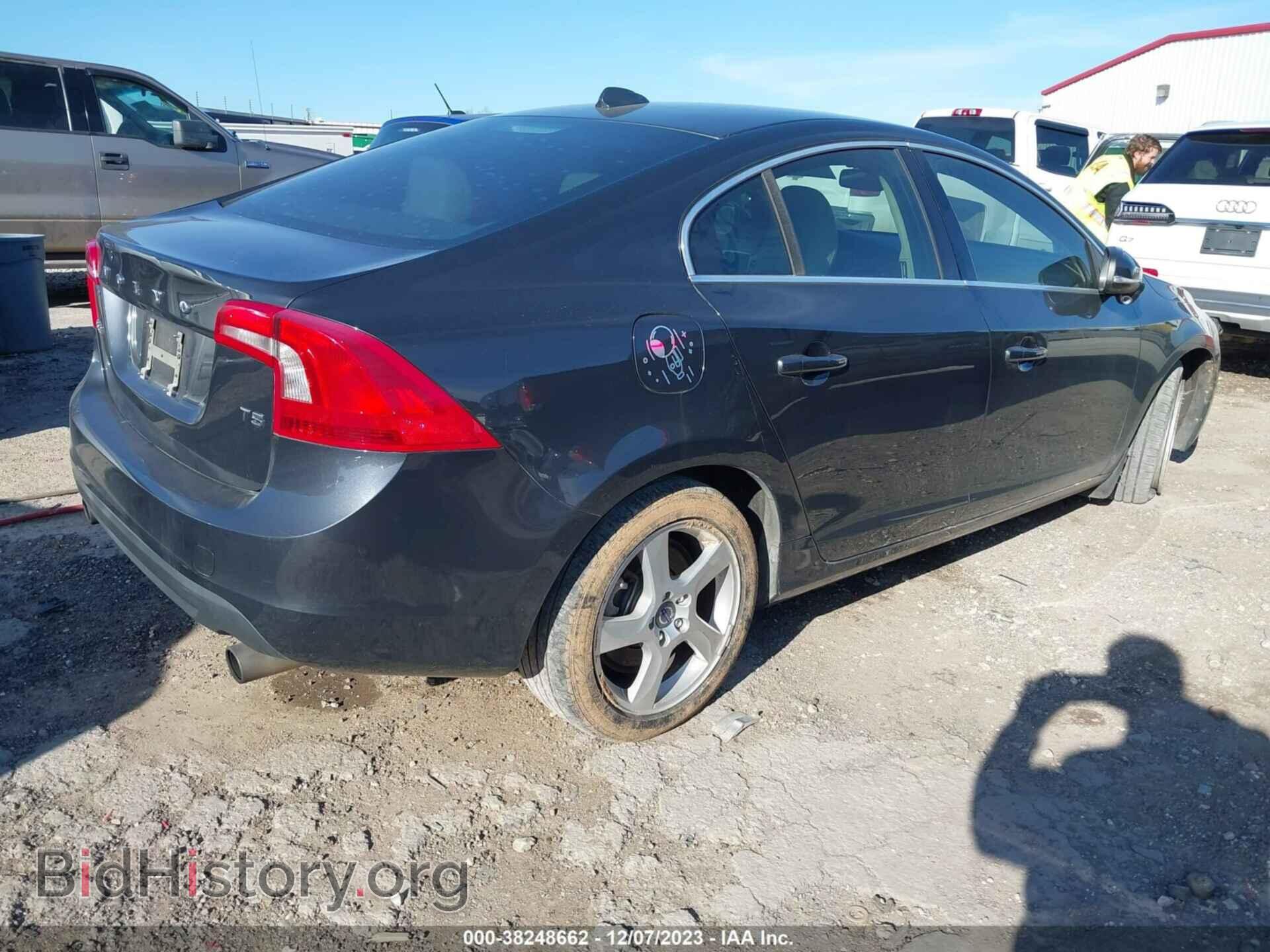2012 VOLVO S60 - VIN: YV1622FS4C2102834 - Фото 4