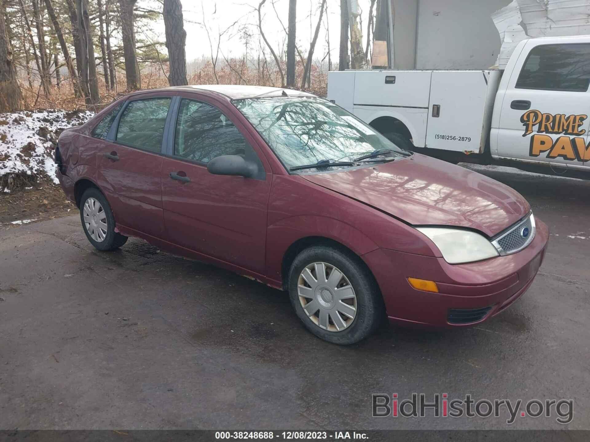 Photo 1FAFP34N06W182775 - FORD FOCUS 2006