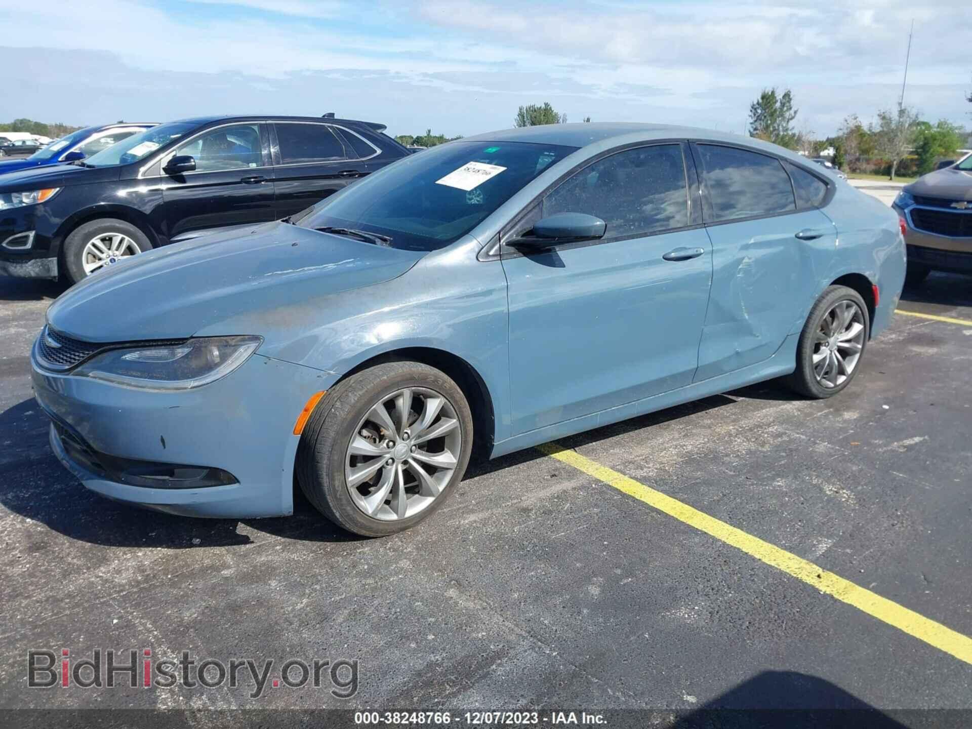 2015 CHRYSLER 200 - VIN: 1C3CCCBB0FN585389 - Photo 2