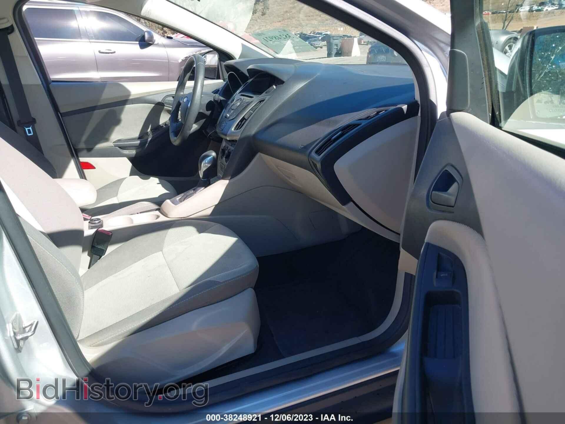 2012 FORD FOCUS - VIN: 1FAHP3F23CL455927 - Photo 5