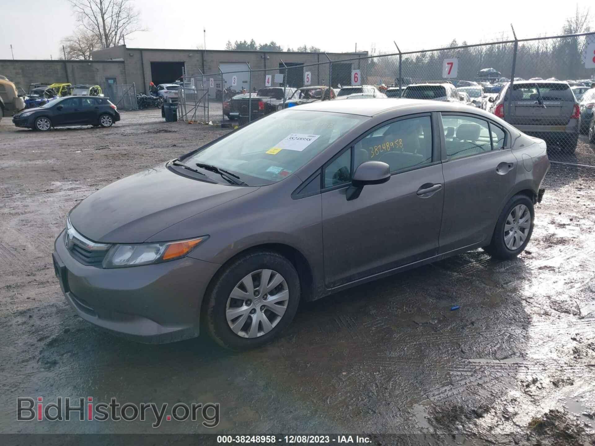 2012 HONDA CIVIC - VIN: 2HGFB2F59CH584533 - Photo 2