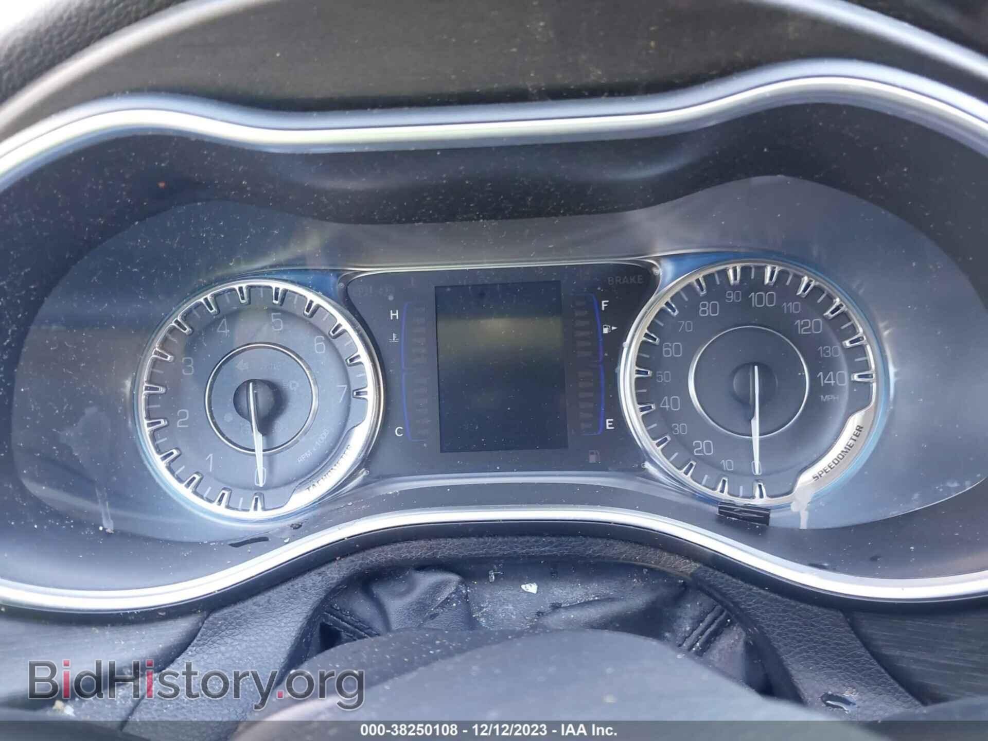 2016 CHRYSLER 200 - VIN: 1C3CCCAB0GN152965 - Фото 7