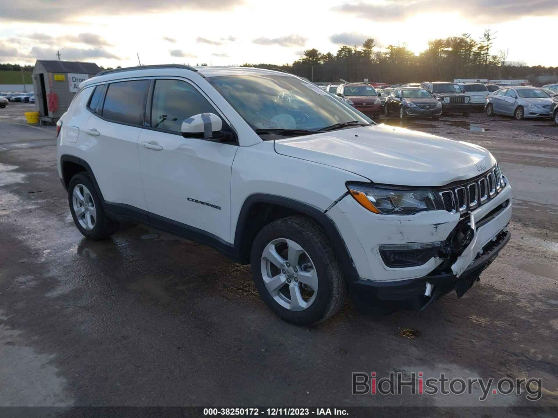 Фотография 3C4NJDBB6KT593832 - JEEP COMPASS 2019