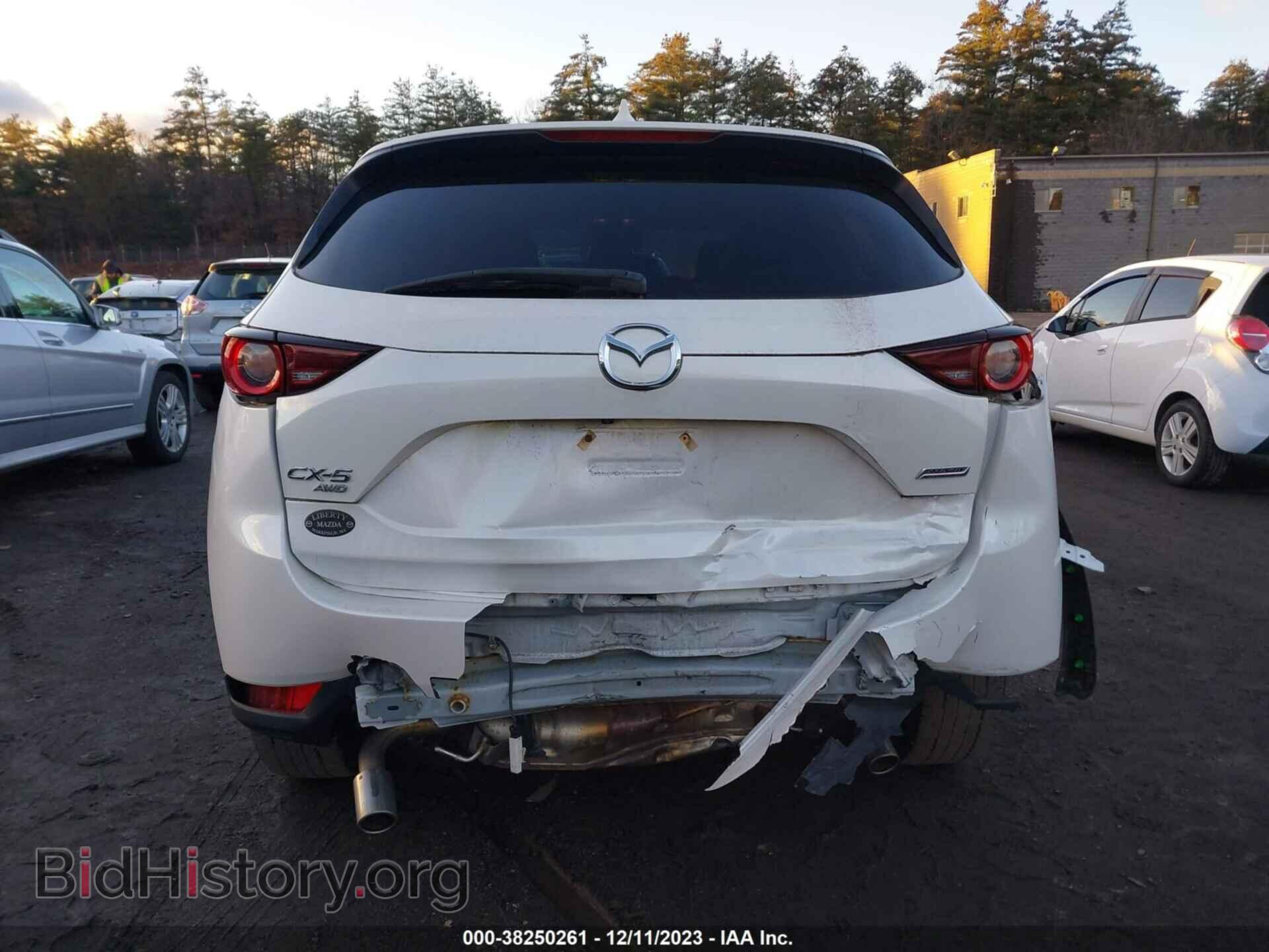 2018 MAZDA CX-5 - VIN: JM3KFBCMXJ0310103 - Фото 16