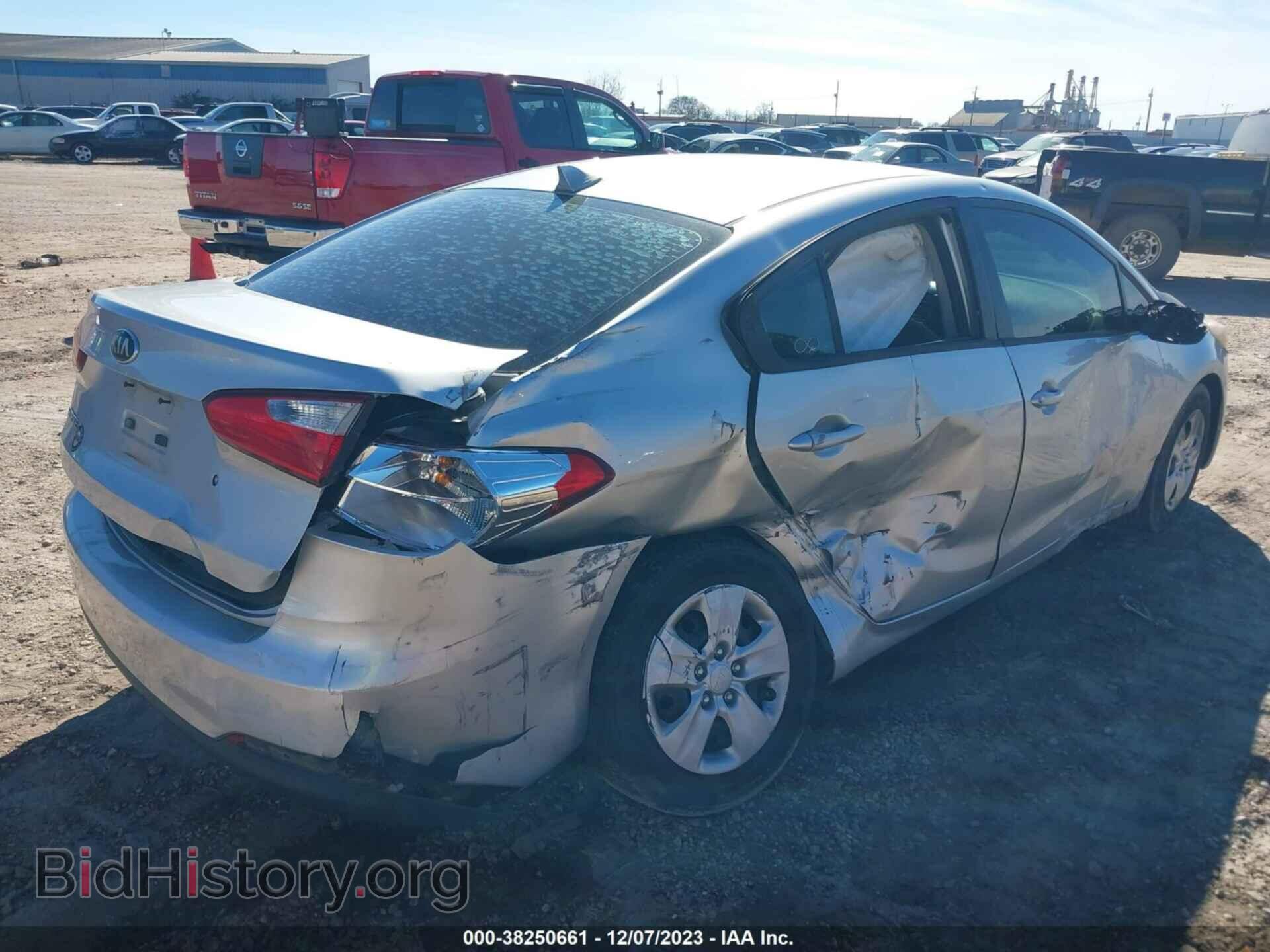2015 KIA FORTE - VIN: KNAFK4A60F5268683 - Фото 4