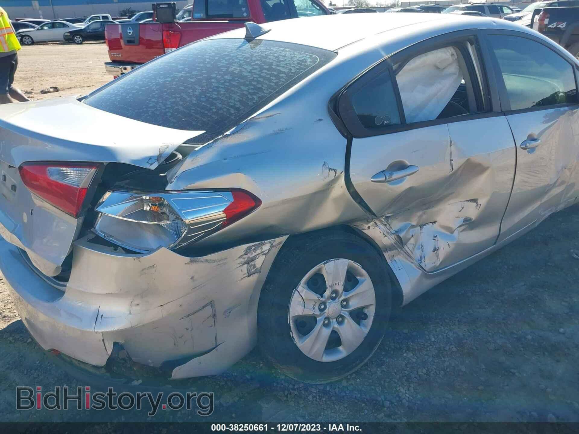 2015 KIA FORTE - VIN: KNAFK4A60F5268683 - Фото 6