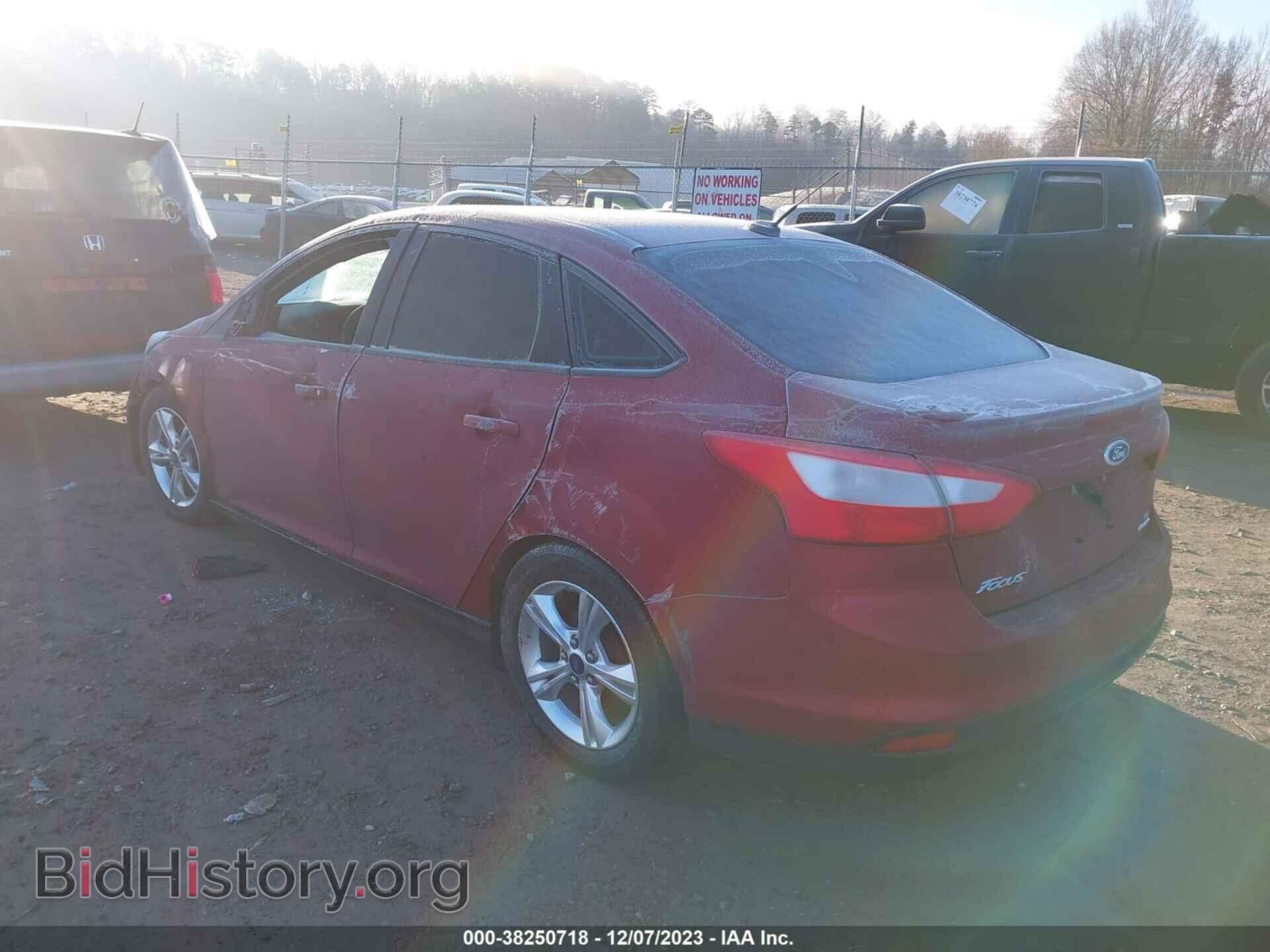 2014 FORD FOCUS - VIN: 1FADP3F29EL243924 - Фото 3