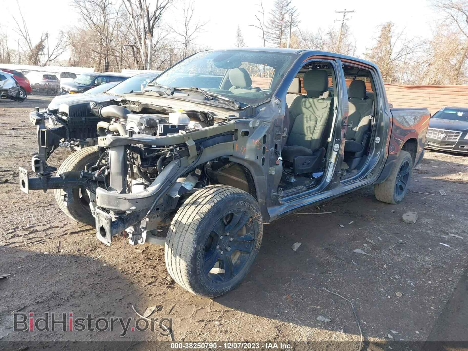 2021 RAM 1500 - VIN: 1C6SRFFT8MN649158 - Фото 2