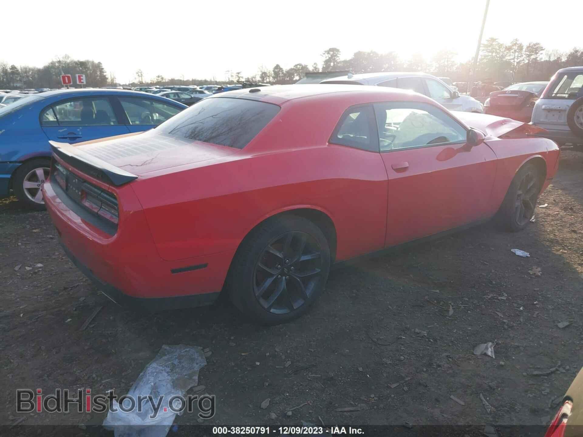 2019 DODGE CHALLENGER - VIN: 2C3CDZAG4KH665777 - Photo 4