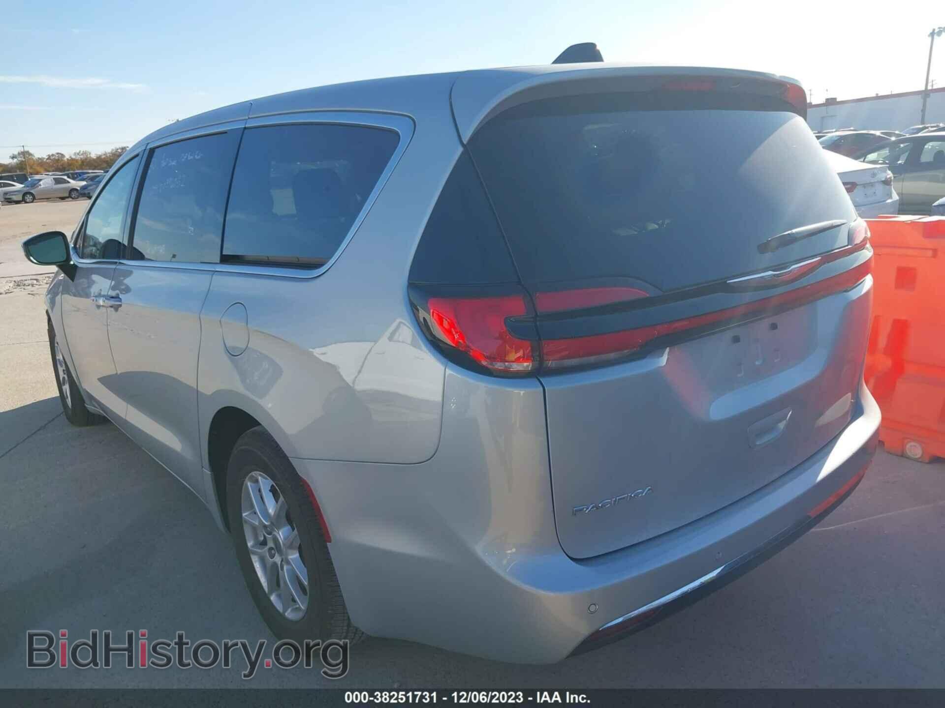 2023 CHRYSLER PACIFICA - VIN: 2C4RC1BG9PR594232 - Фото 3