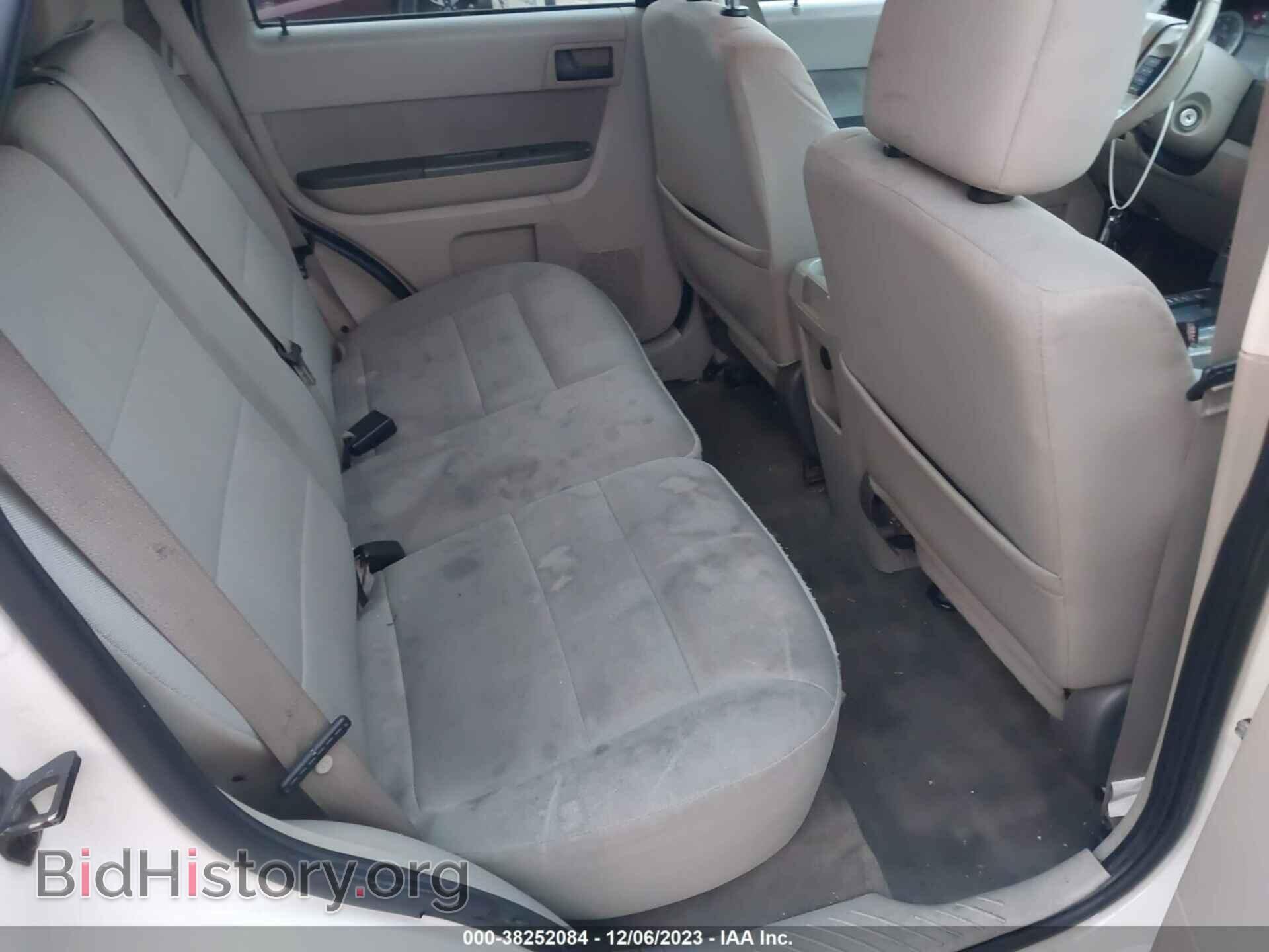 2011 FORD ESCAPE - VIN: 1FMCU0D74BKB10383 - Фото 7