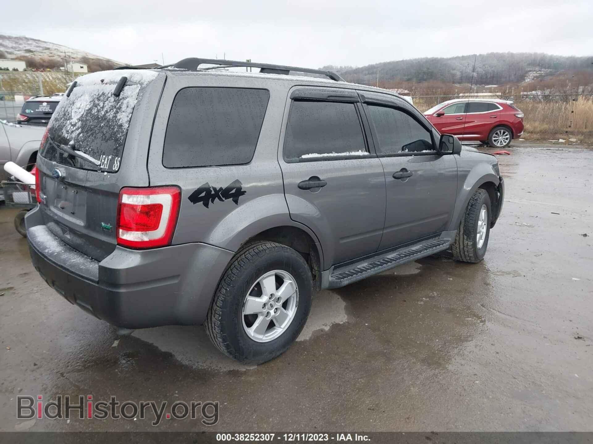 2010 FORD ESCAPE - VIN: 1FMCU9DG3AKD31766 - Фото 4