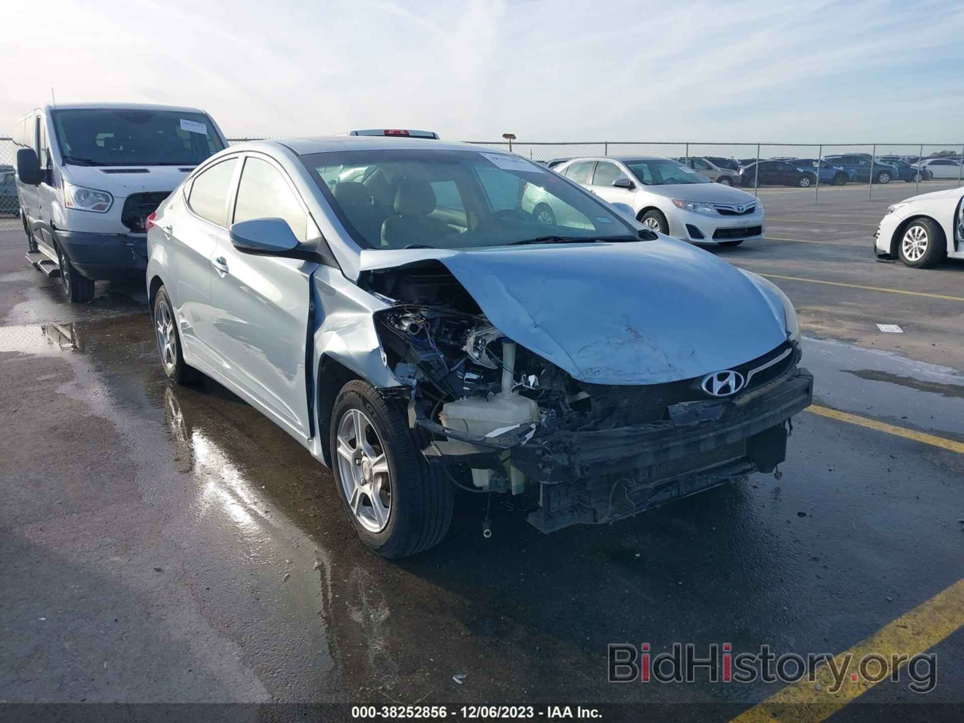 Photo KMHDH4AE5BU170292 - HYUNDAI ELANTRA 2011