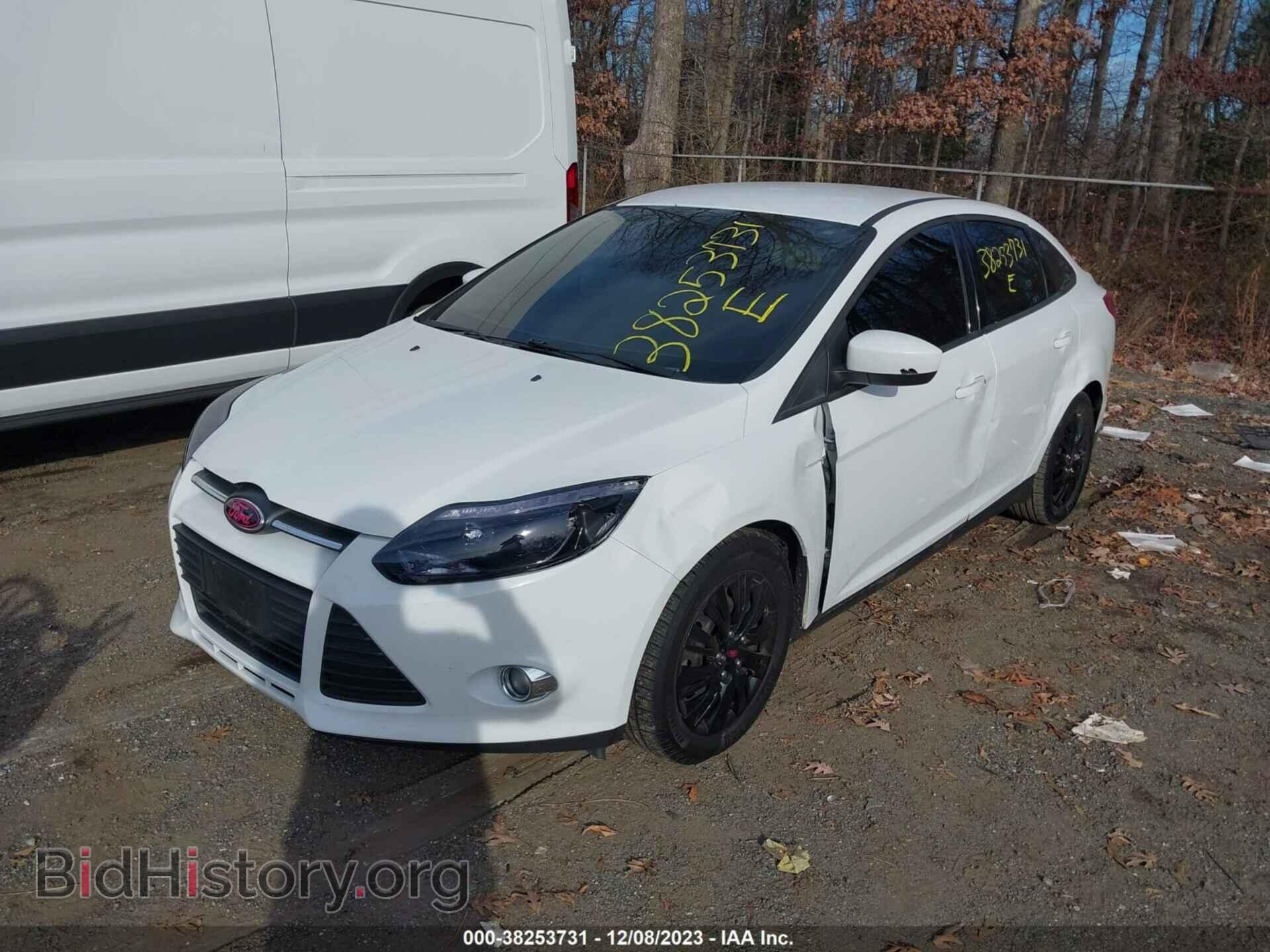 2012 FORD FOCUS - VIN: 1FAHP3F25CL454777 - Фото 2