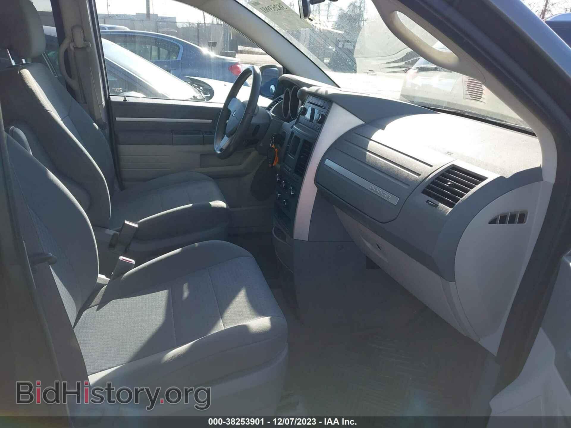 2010 DODGE GRAND CARAVAN - VIN: 2D4RN3D15AR425656 - Фото 5