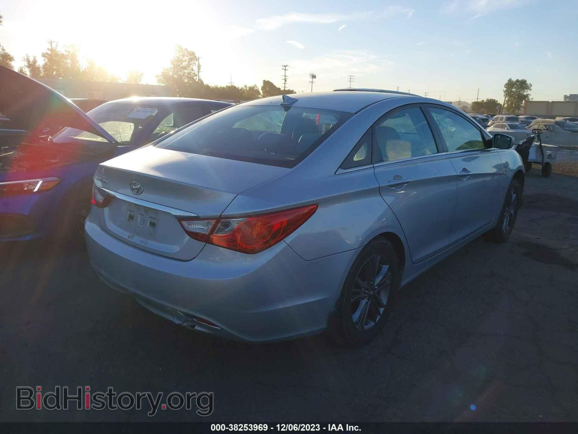 2013 HYUNDAI SONATA - VIN: 5NPEB4AC5DH598109 - Photo 4