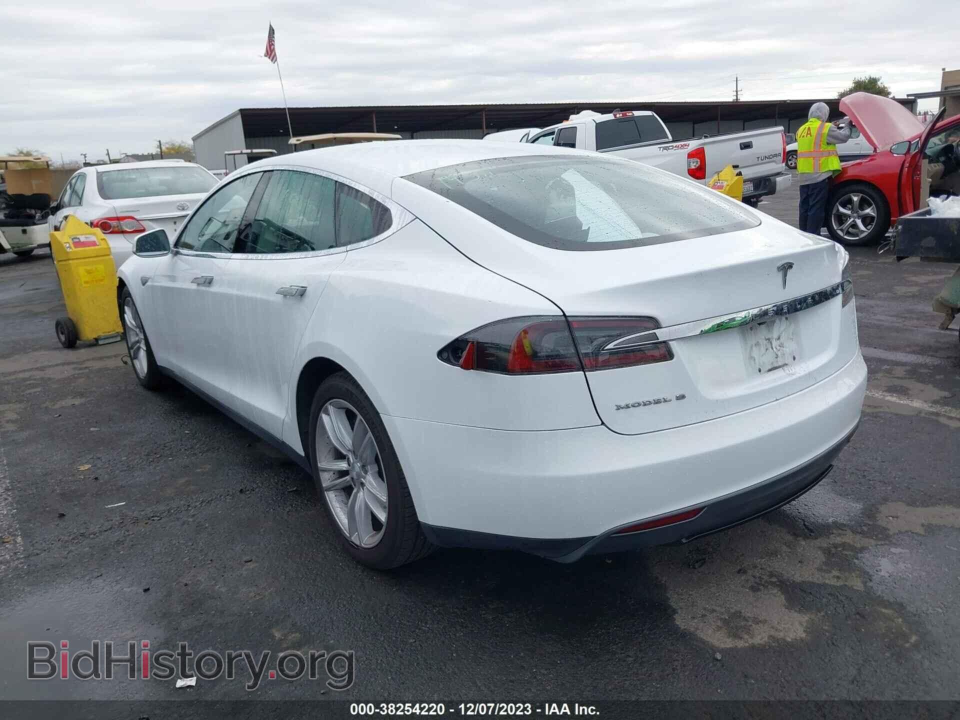 2013 TESLA MODEL S - VIN: 5YJSA1AC8DFP11196 - Photo 3