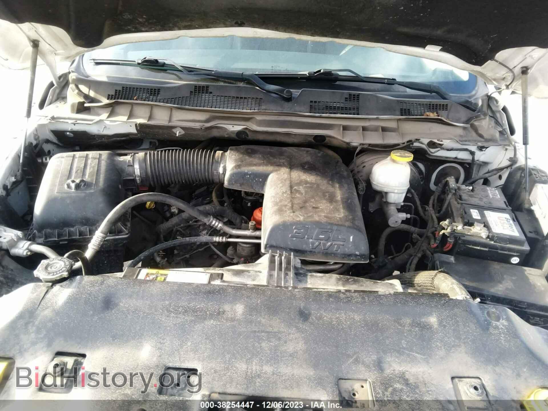 2018 RAM 1500 - VIN: 1C6RR6FG3JS285326 - Фото 10