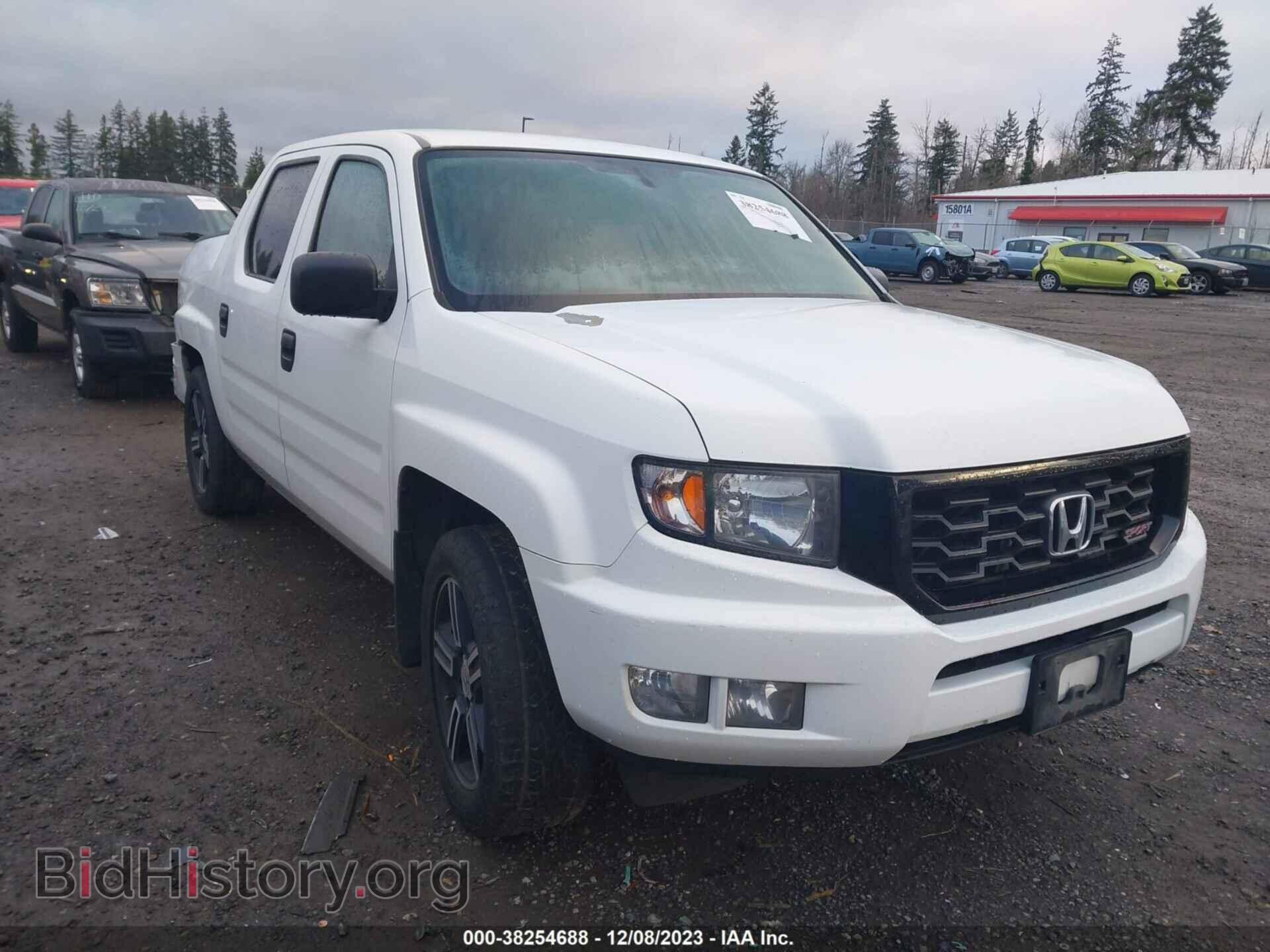 Photo 5FPYK1F75EB003306 - HONDA RIDGELINE 2014