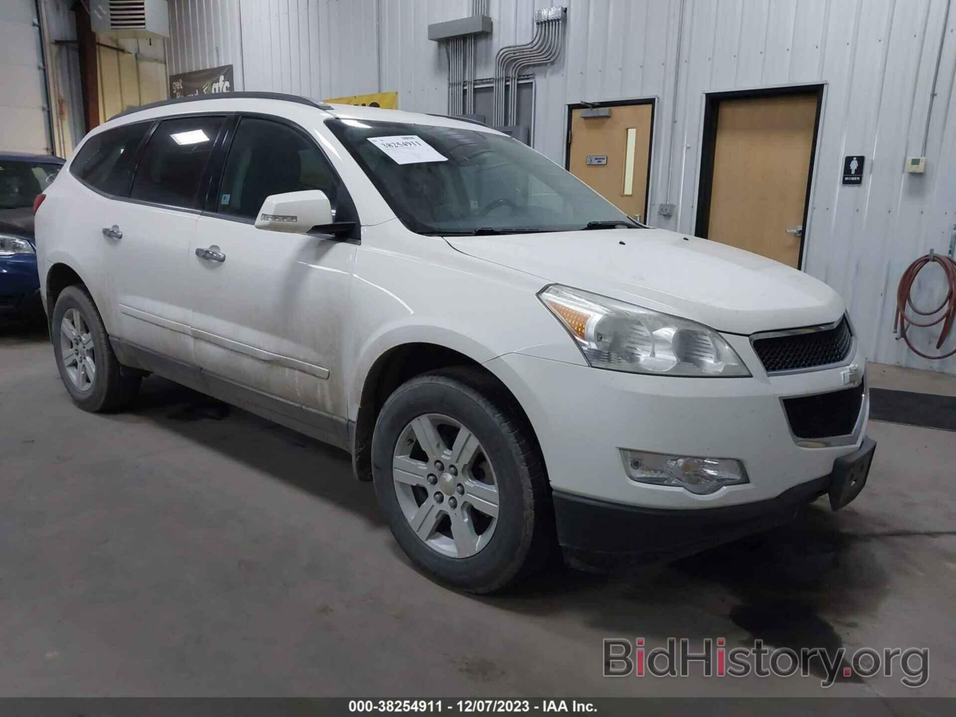 Photo 1GNKVGED9BJ209644 - CHEVROLET TRAVERSE 2011