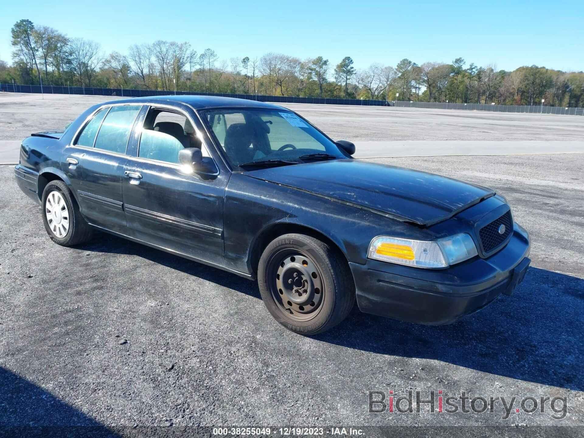 Photo 2FABP7BV7BX127604 - FORD POLICE INTERCEPTOR 2011